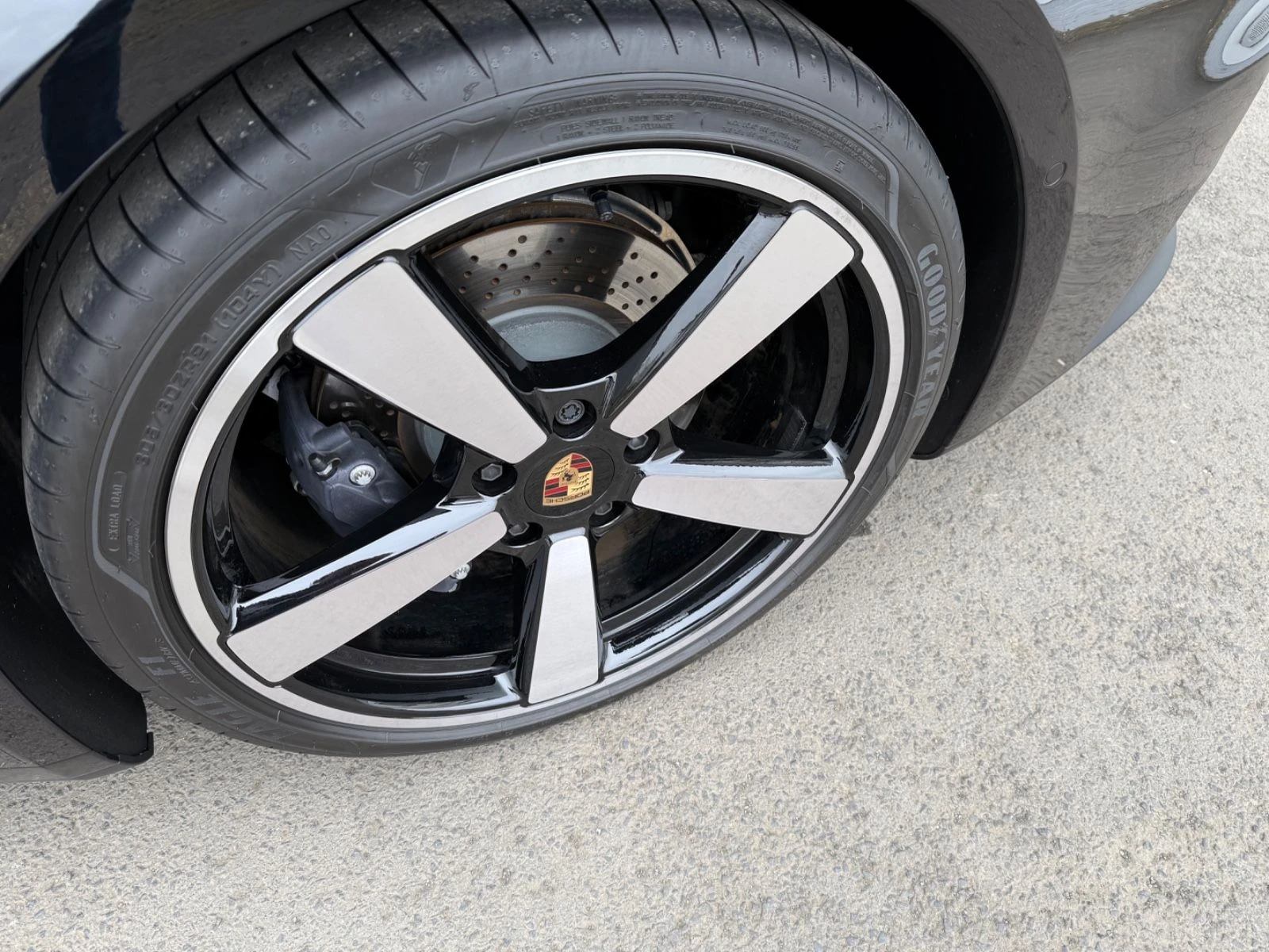 Porsche 911 992.2 CARRERA/FACELIFT/SPORT CHRONO/BOSE/PANO/360/ - изображение 7