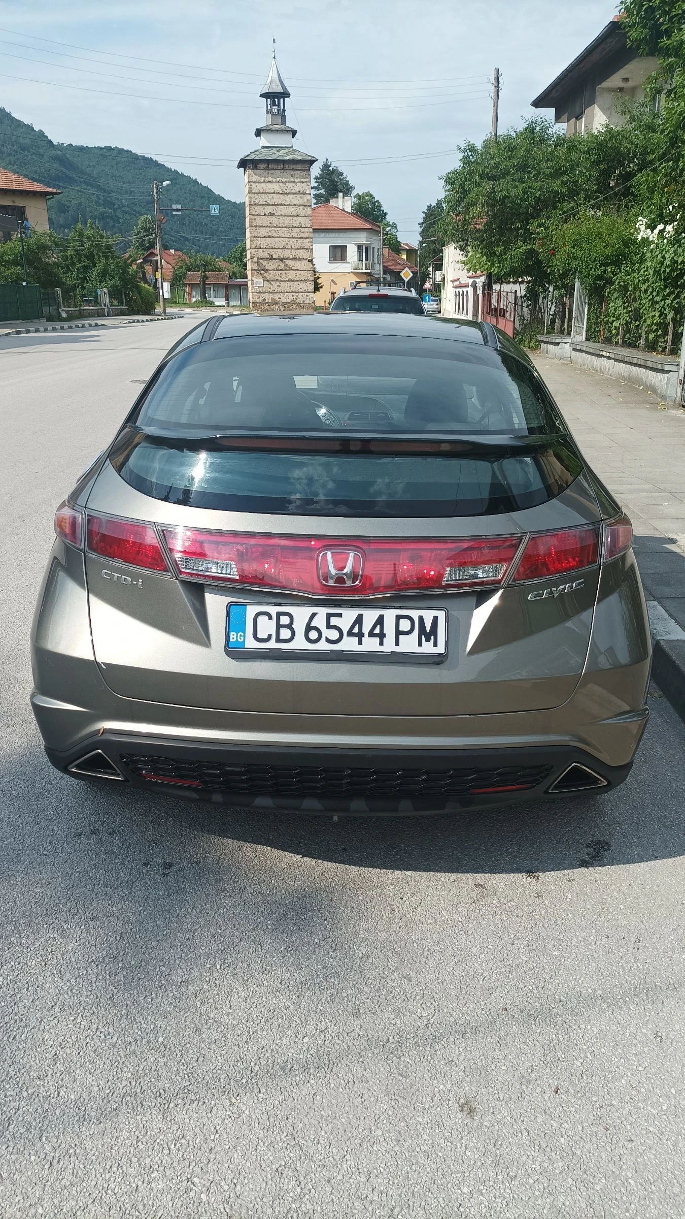 Honda Civic 2.2 CTDI - изображение 3