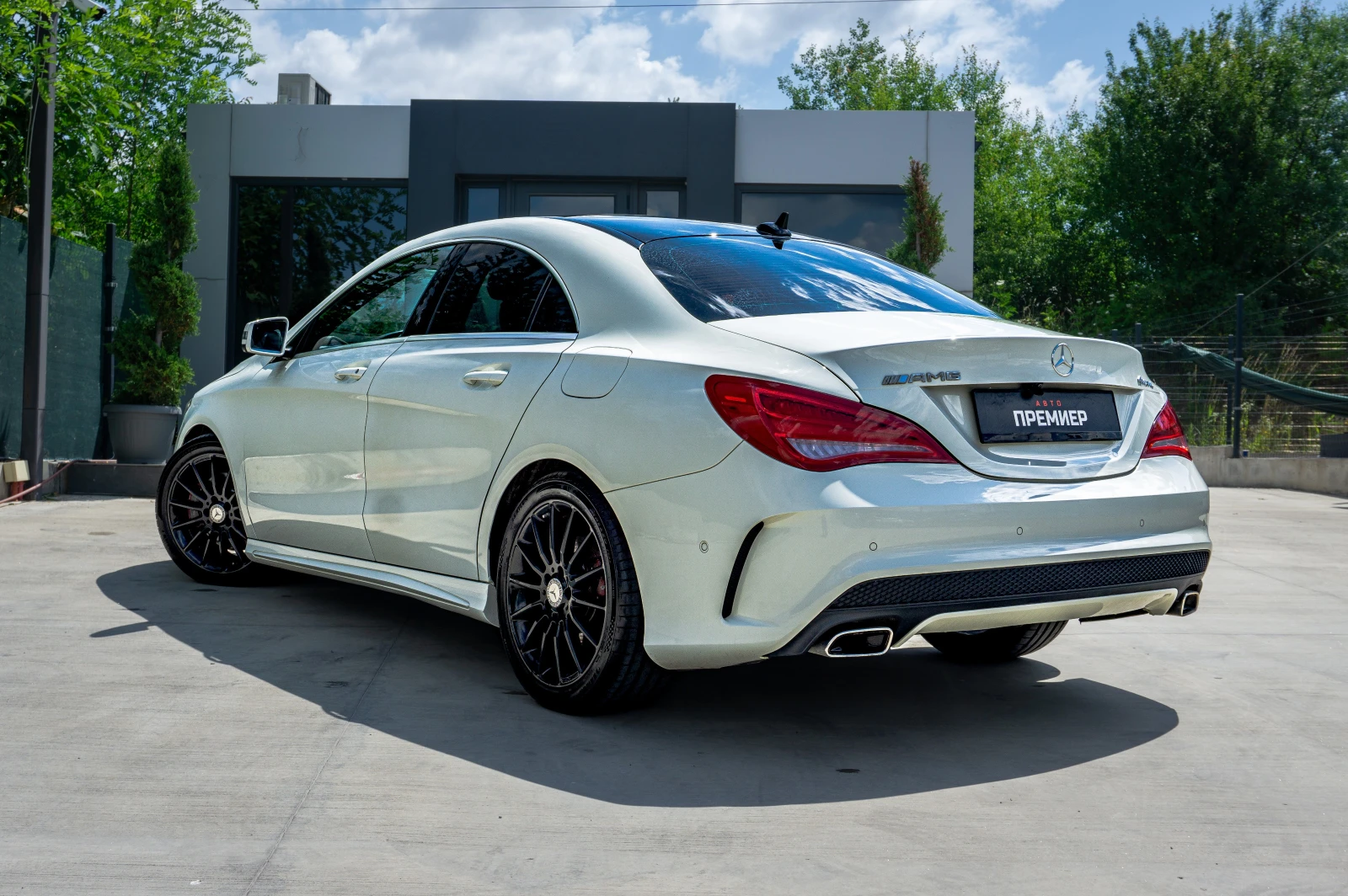 Mercedes-Benz CLA 250 AMG-4MATIC-TOP! - изображение 4
