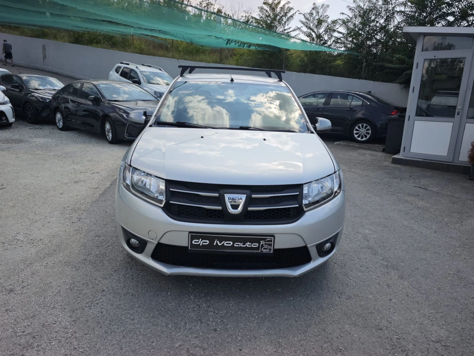 Dacia Sandero 1.2i* NAVI* ОТЛИЧЕН  - изображение 8