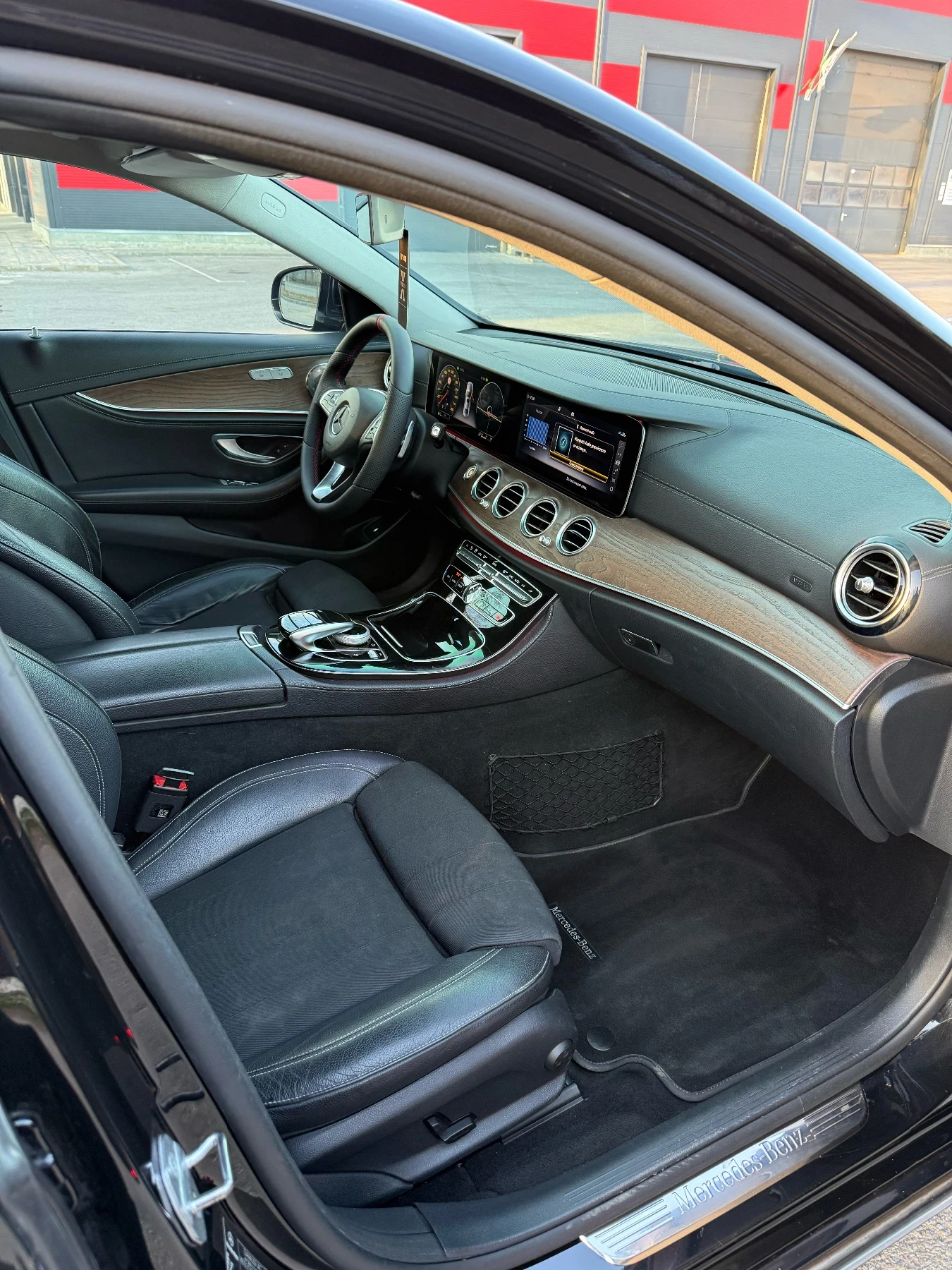 Mercedes-Benz E 220 * FULL AMG* 9G-TRONIC* EXCLUSIVE* DIGITAL*  | Mobile.bg � ����������� 8