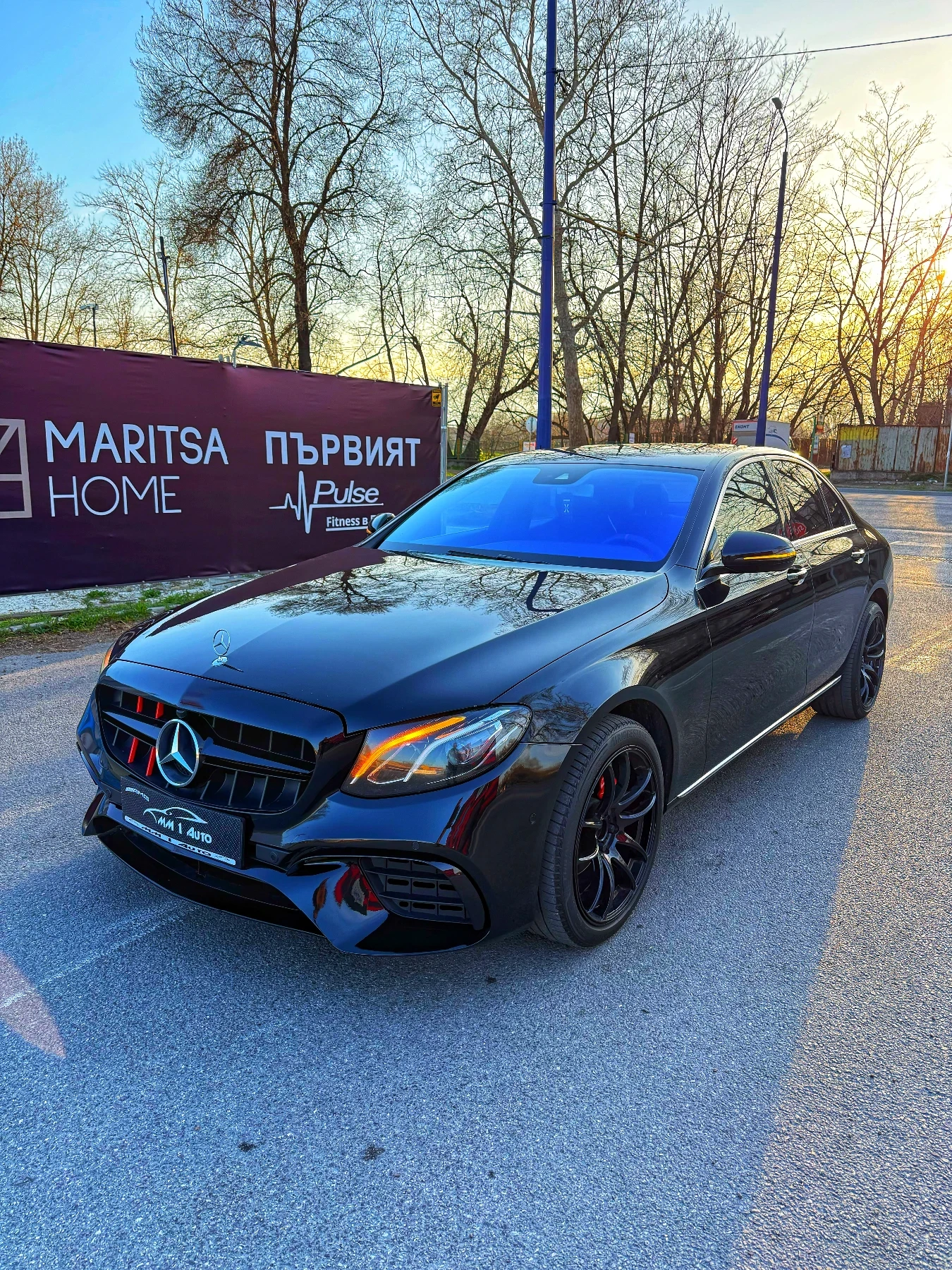 Mercedes-Benz E 220 * FULL AMG* 9G-TRONIC* EXCLUSIVE* DIGITAL* 