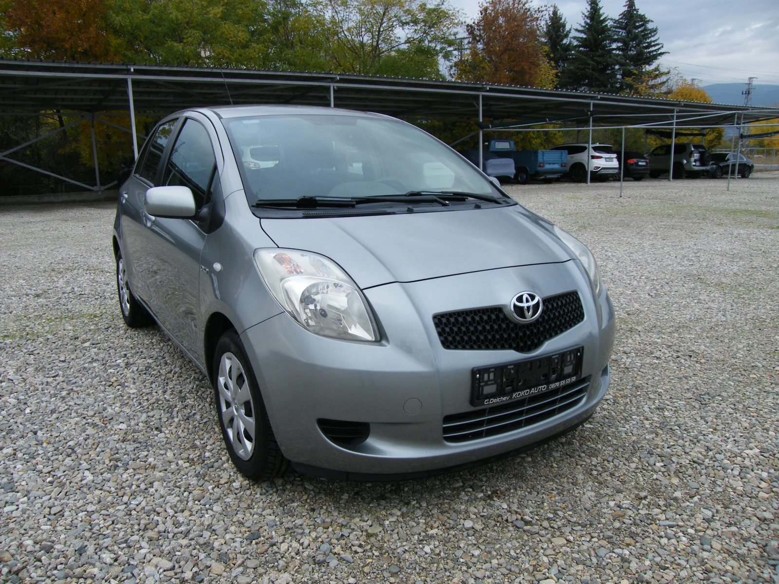 Toyota Yaris 1.4D-4D AVTOMATIK - изображение 2