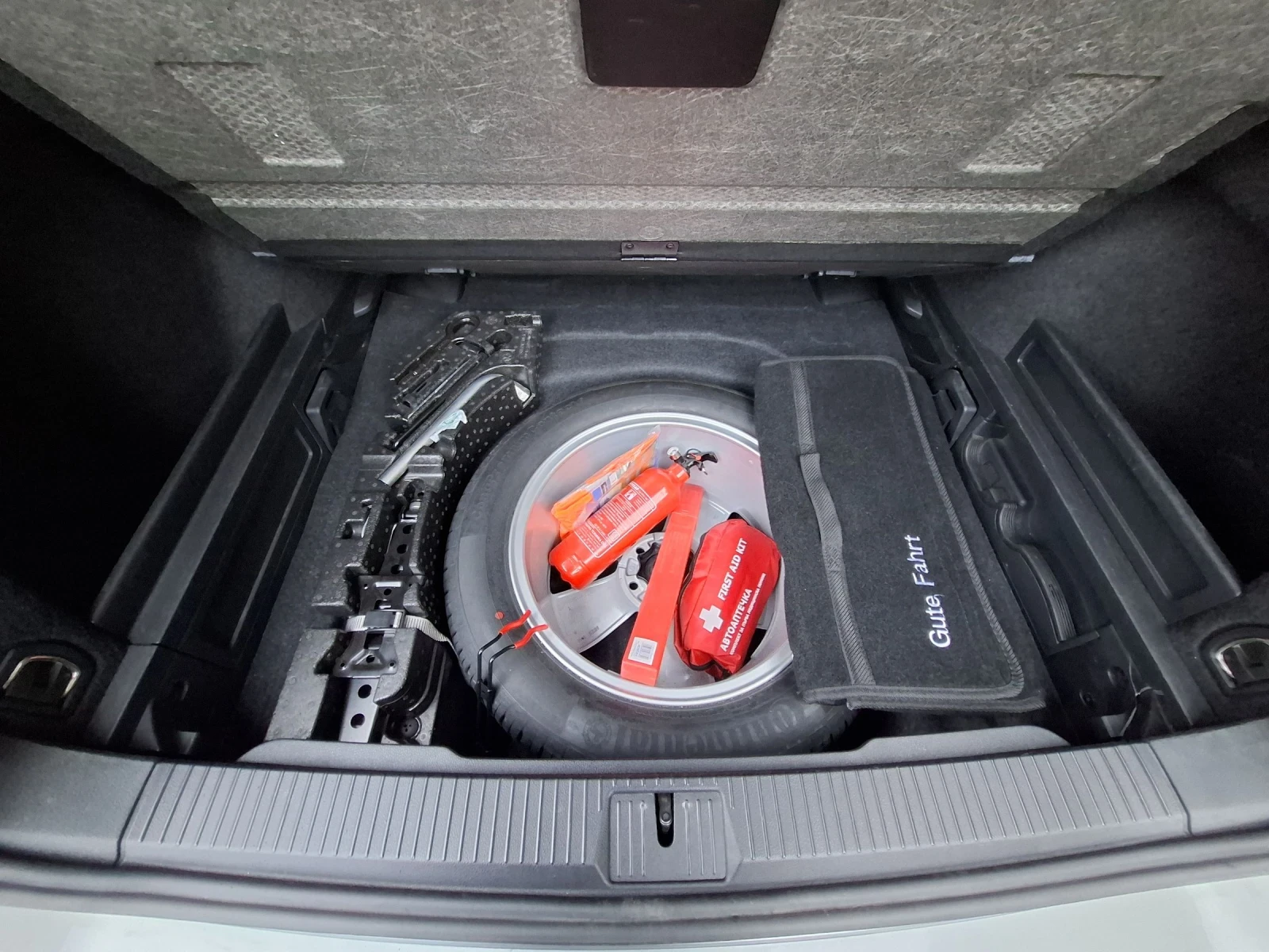 VW Passat 4MOTION.    PORSCHE . 89700 . | Mobile.bg   11