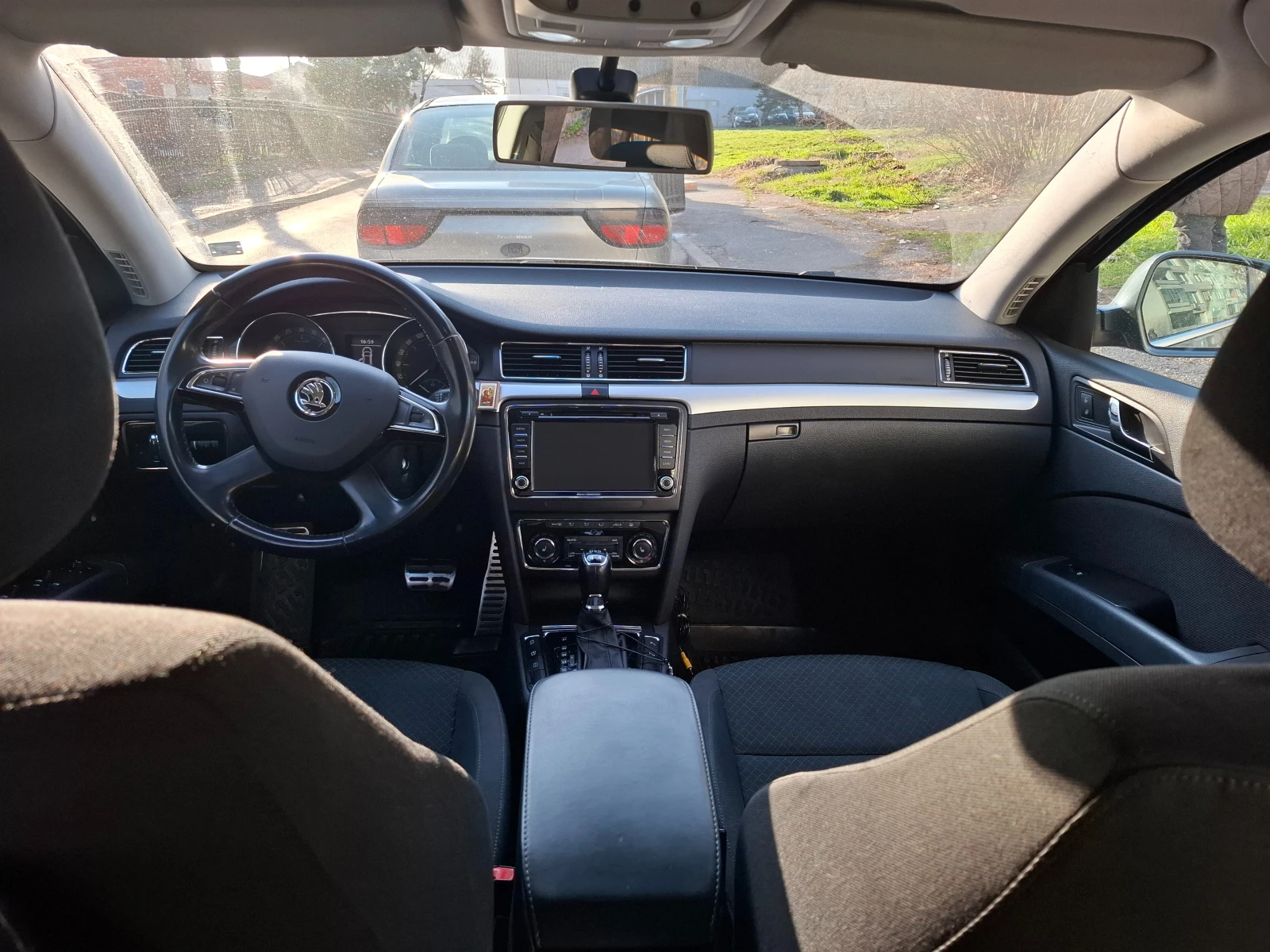 Skoda Superb II Facelift 2.0 TDI, 170 к.с., DSG, 4x4, снимка 6 - Автомобили и джипове - 54000562