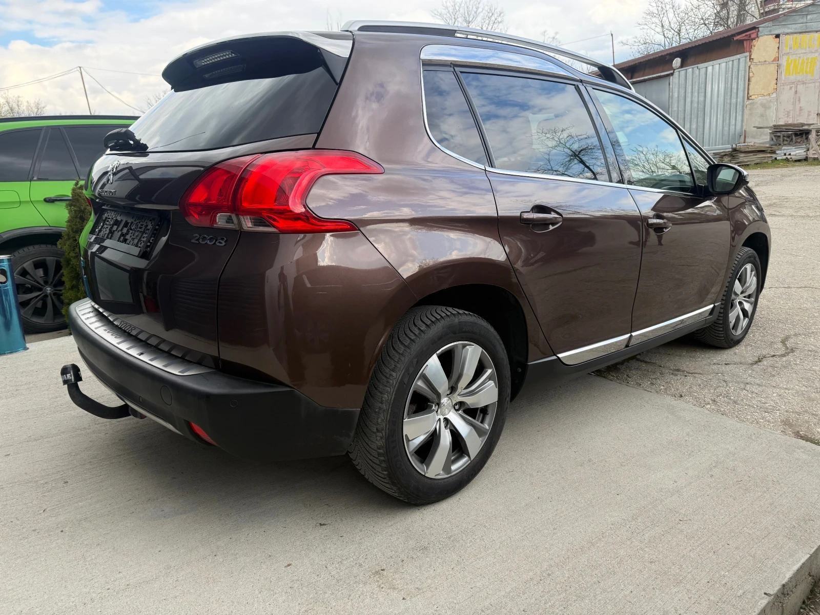 Peugeot 2008 1.6 Avtomat, снимка 6 - Автомобили и джипове - 54232943