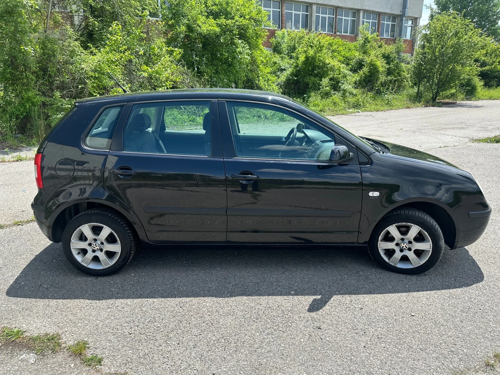 VW Polo 1.2 12v Климатроник, снимка 6 - Автомобили и джипове - 54577277