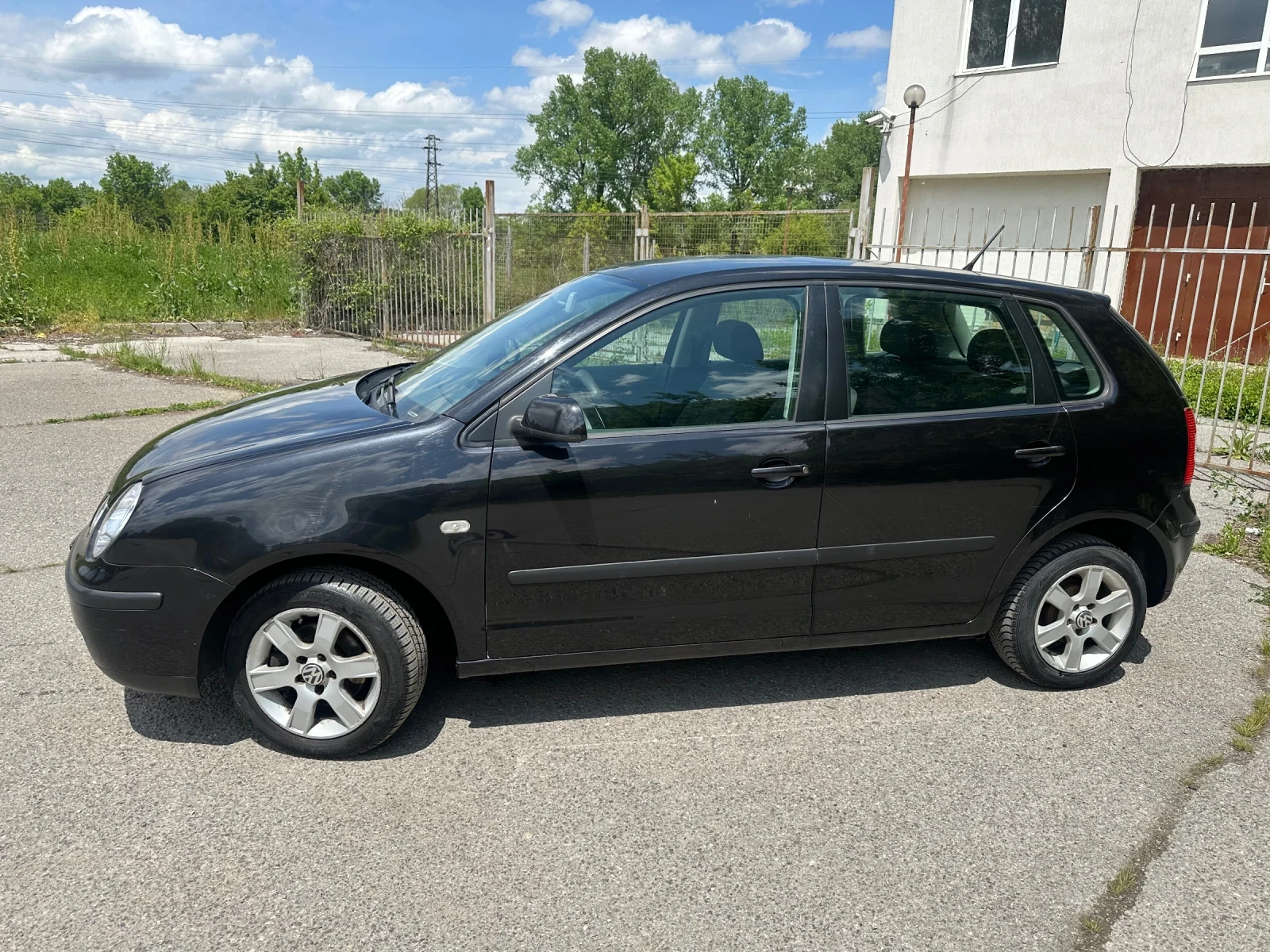 VW Polo 1.2 12v Климатроник, снимка 2 - Автомобили и джипове - 54577277