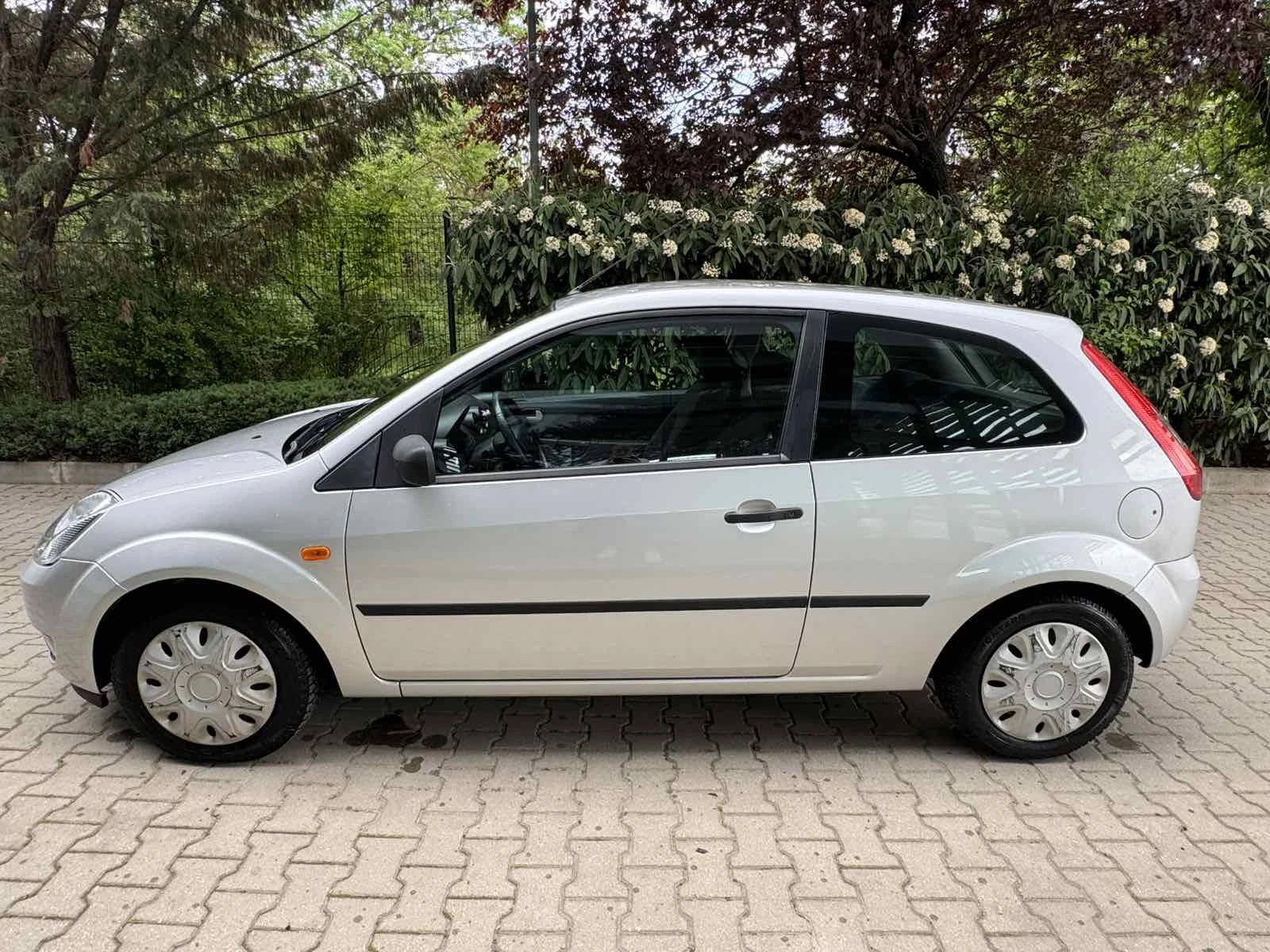 Ford Fiesta, снимка 8 - Автомобили и джипове - 54618367
