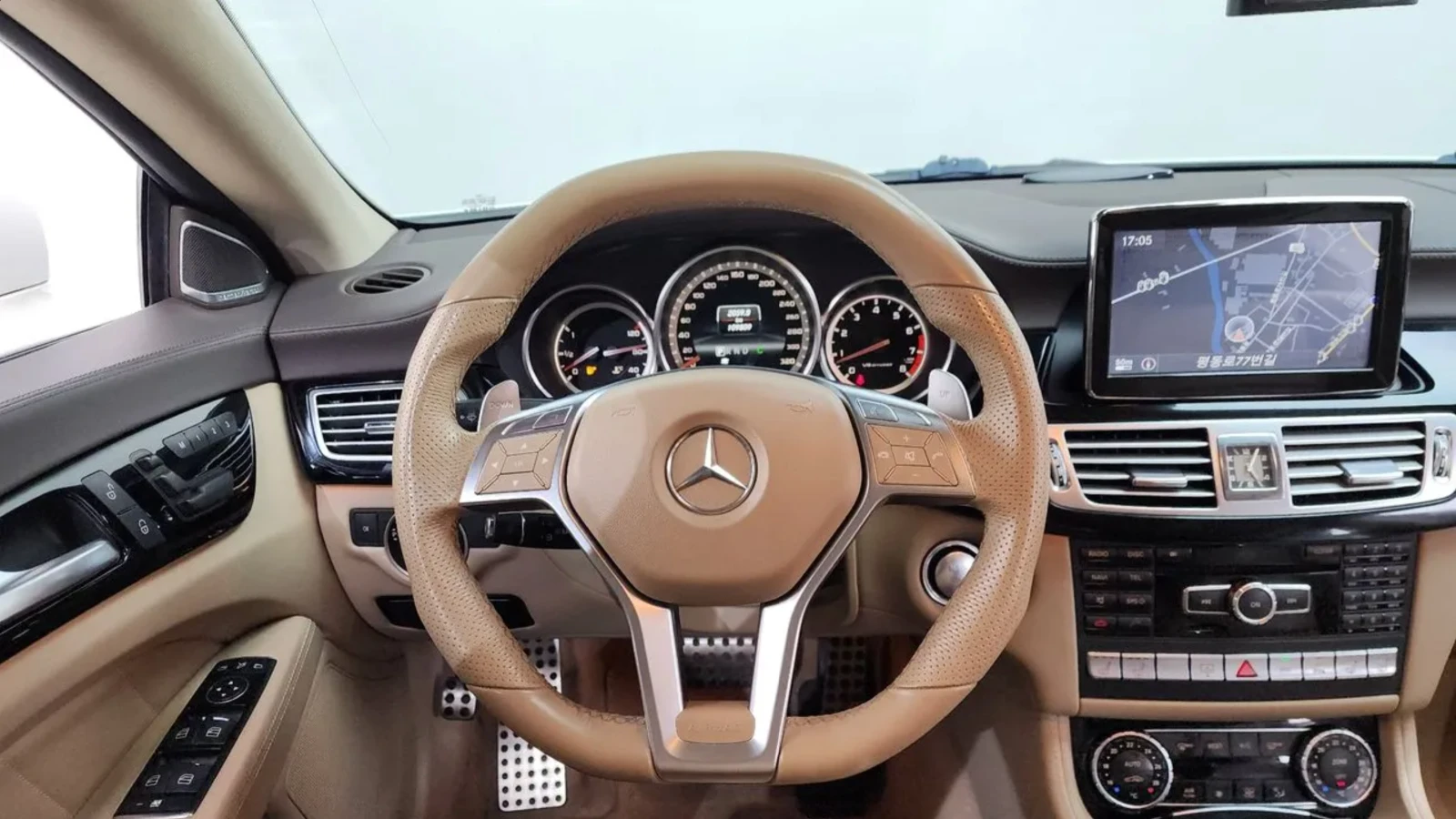 Mercedes-Benz CLS 63 AMG | ������� | ��������� | �������� | Mobile.bg � ����������� 10