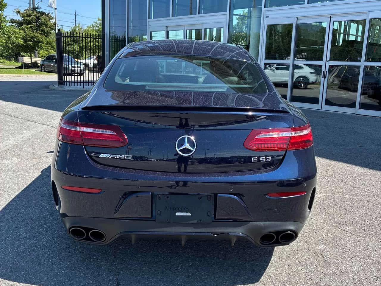 Mercedes-Benz E 53 AMG 360/ДИСТРОНИК/ВЪЗДУХ/ОТ ПРЕДСТАВ./КЛИП, снимка 4 - Автомобили и джипове - 55236892