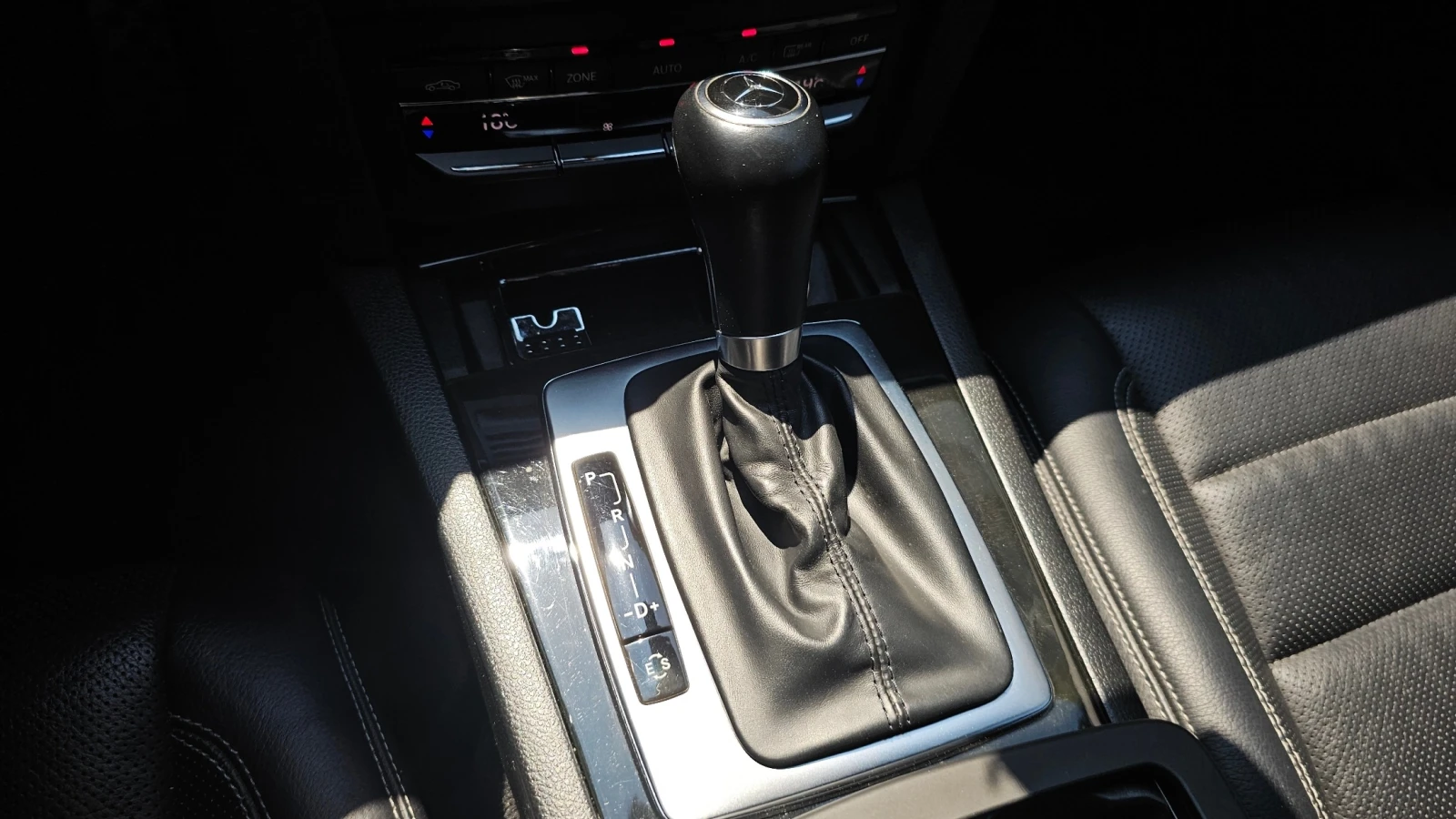 Mercedes-Benz E 350 Cabrio 3.5 V6 * ОБДУХ , снимка 9 - Автомобили и джипове - 55402494