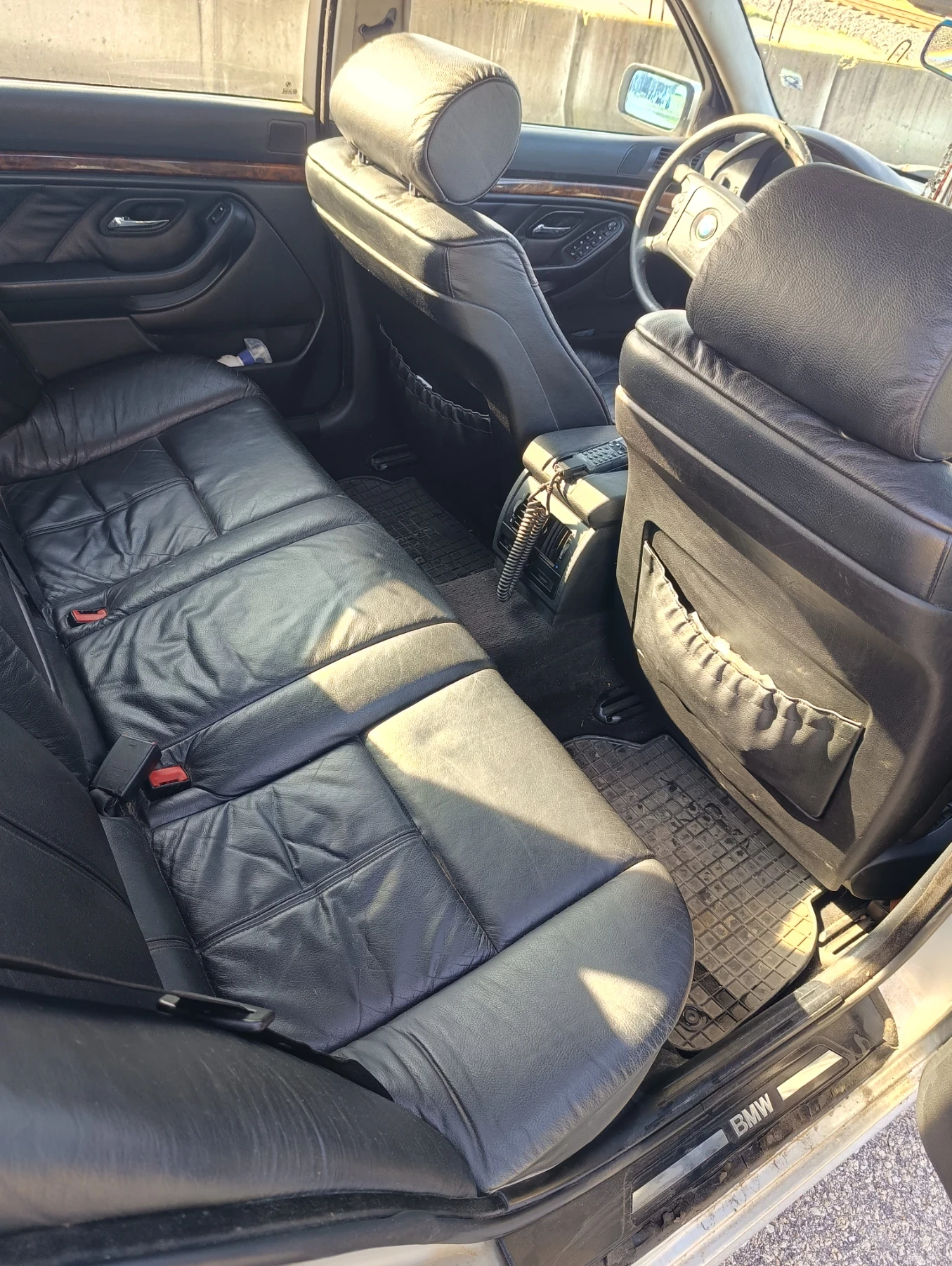 BMW 530, снимка 15 - Автомобили и джипове - 55439676