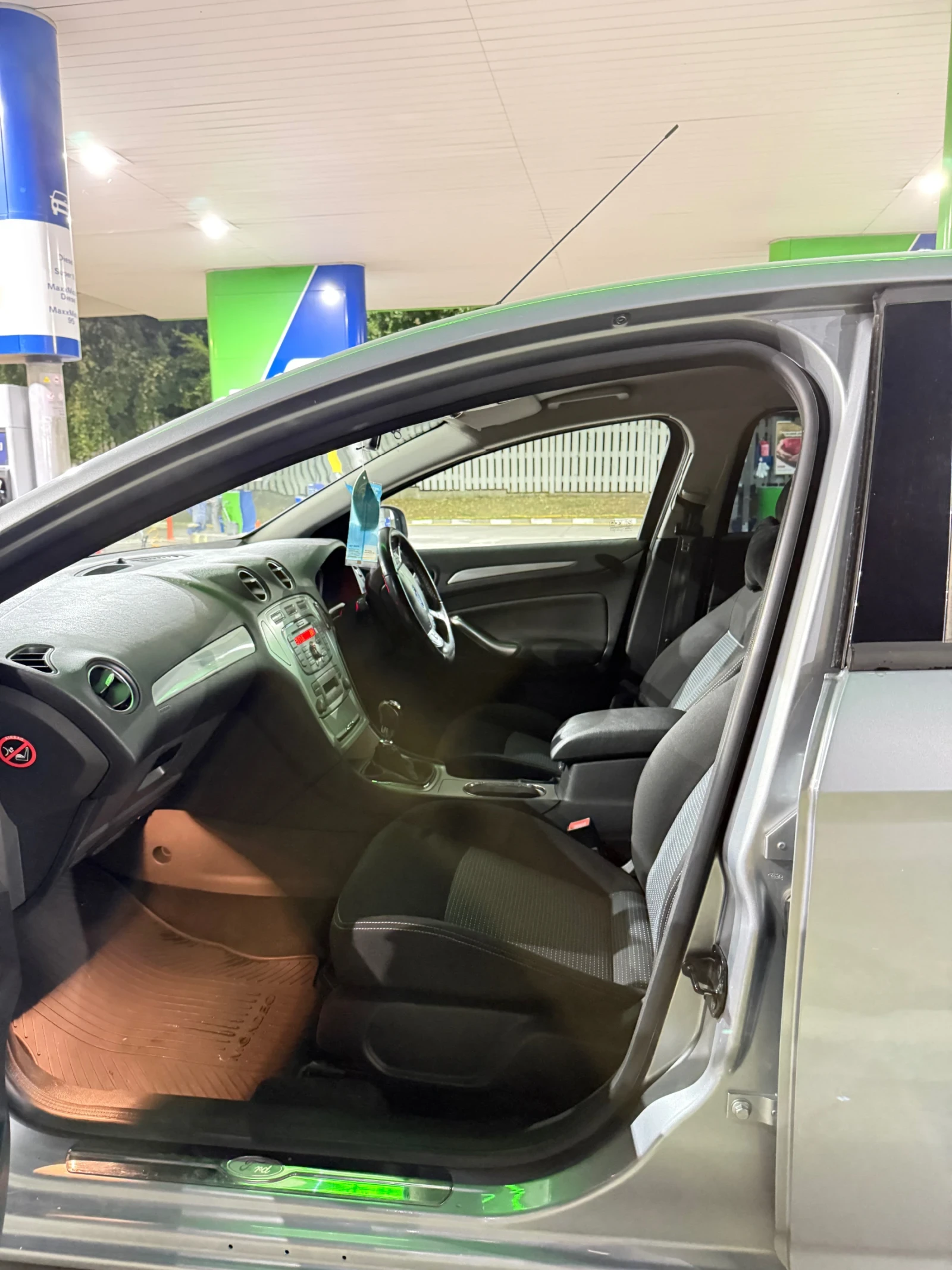Ford Mondeo, снимка 10 - Автомобили и джипове - 55451311