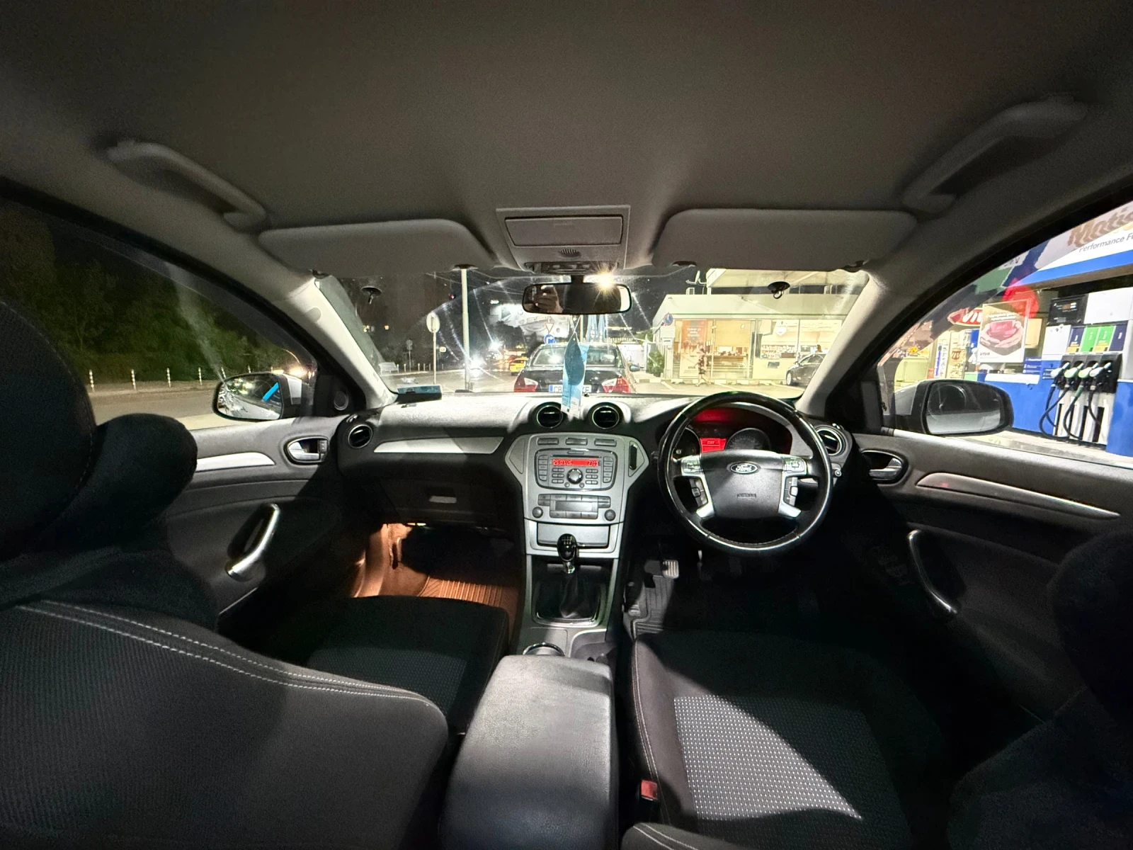 Ford Mondeo, снимка 14 - Автомобили и джипове - 55451311