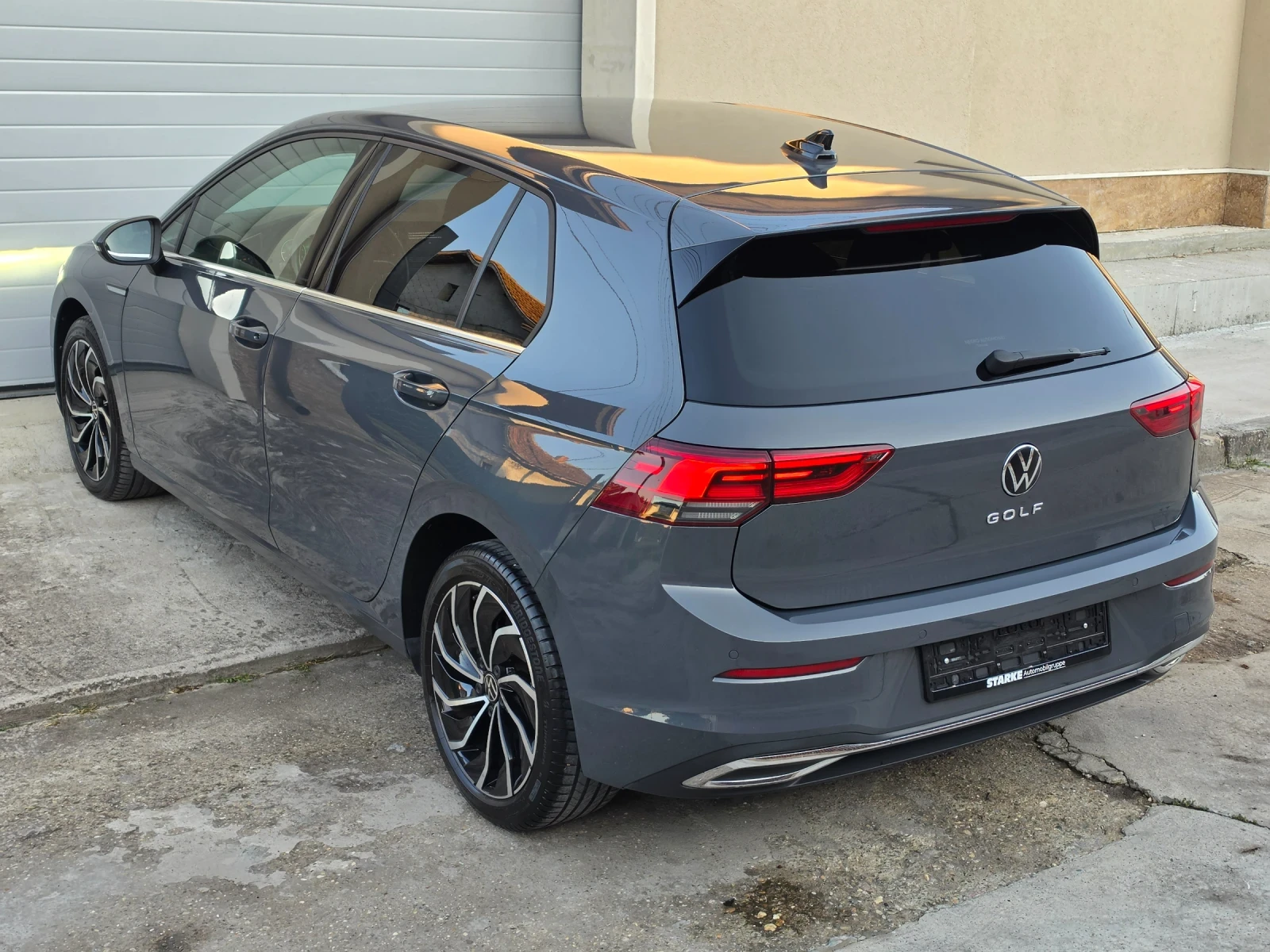 VW Golf 2.0 TDI STYLE IQ LED, снимка 4 - Автомобили и джипове - 55478300