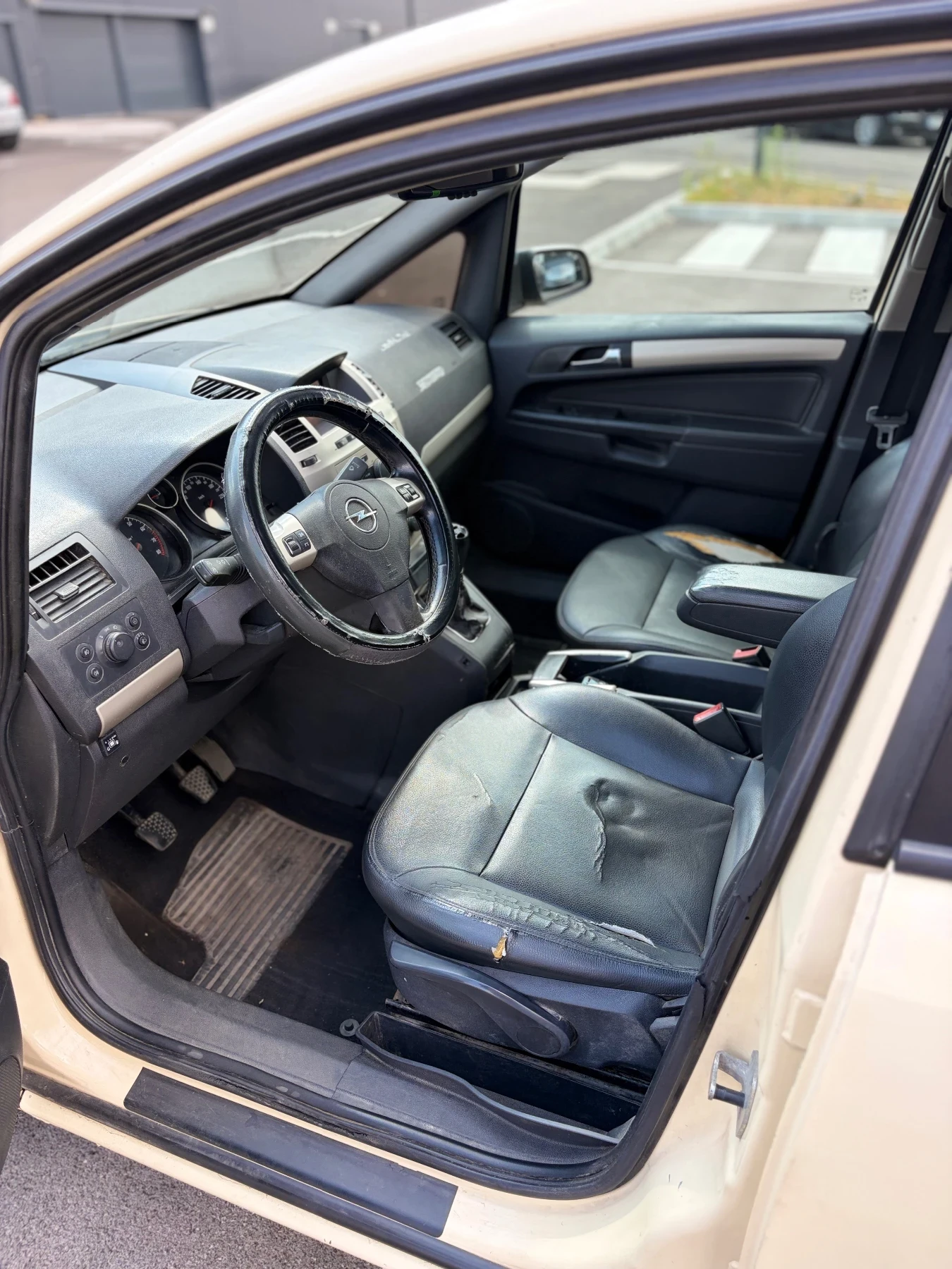 Opel Zafira 1.6 Бензин 96кн., снимка 11 - Автомобили и джипове - 55825933