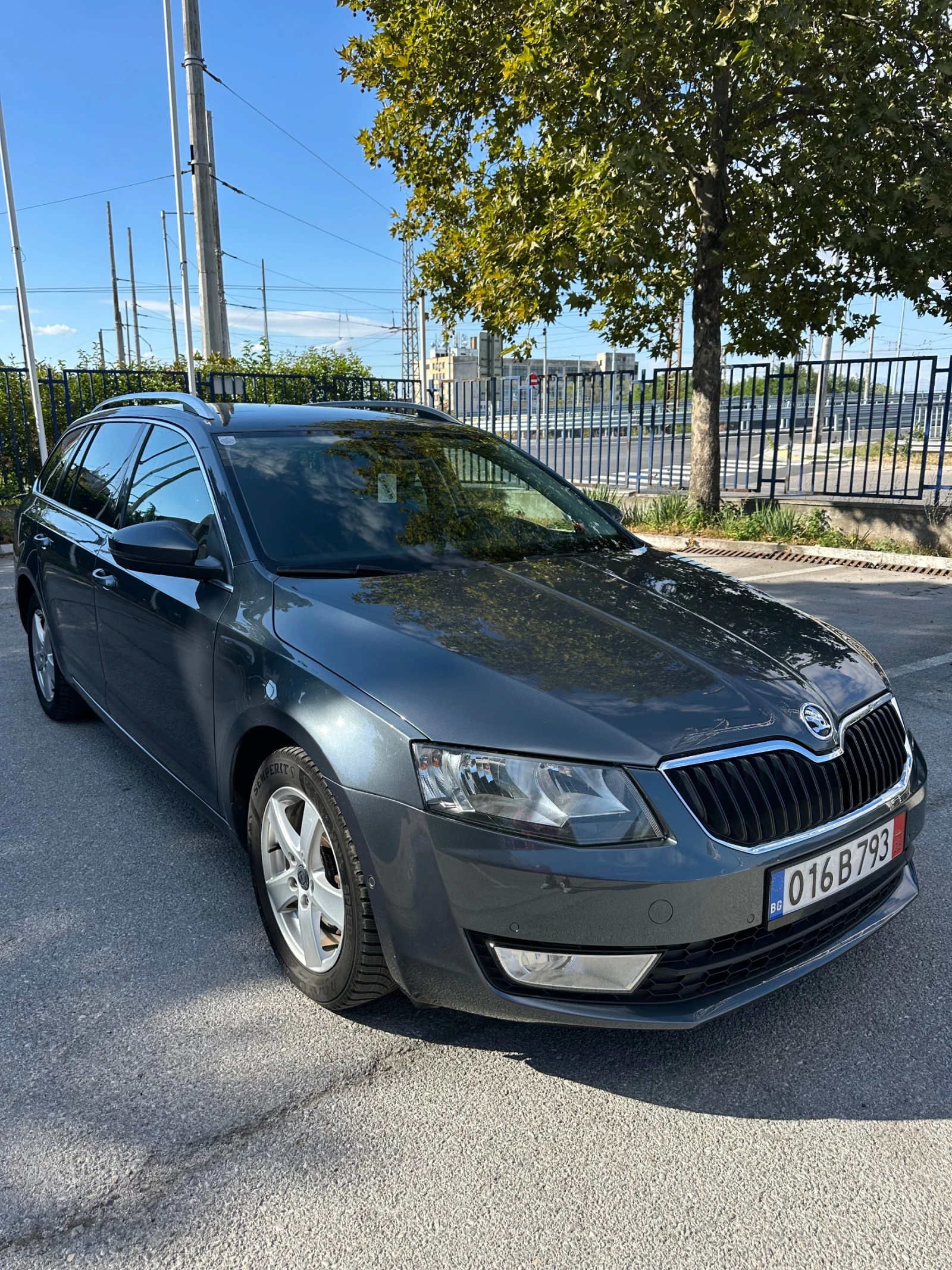 Skoda Octavia 1.6TDI* DSG* 