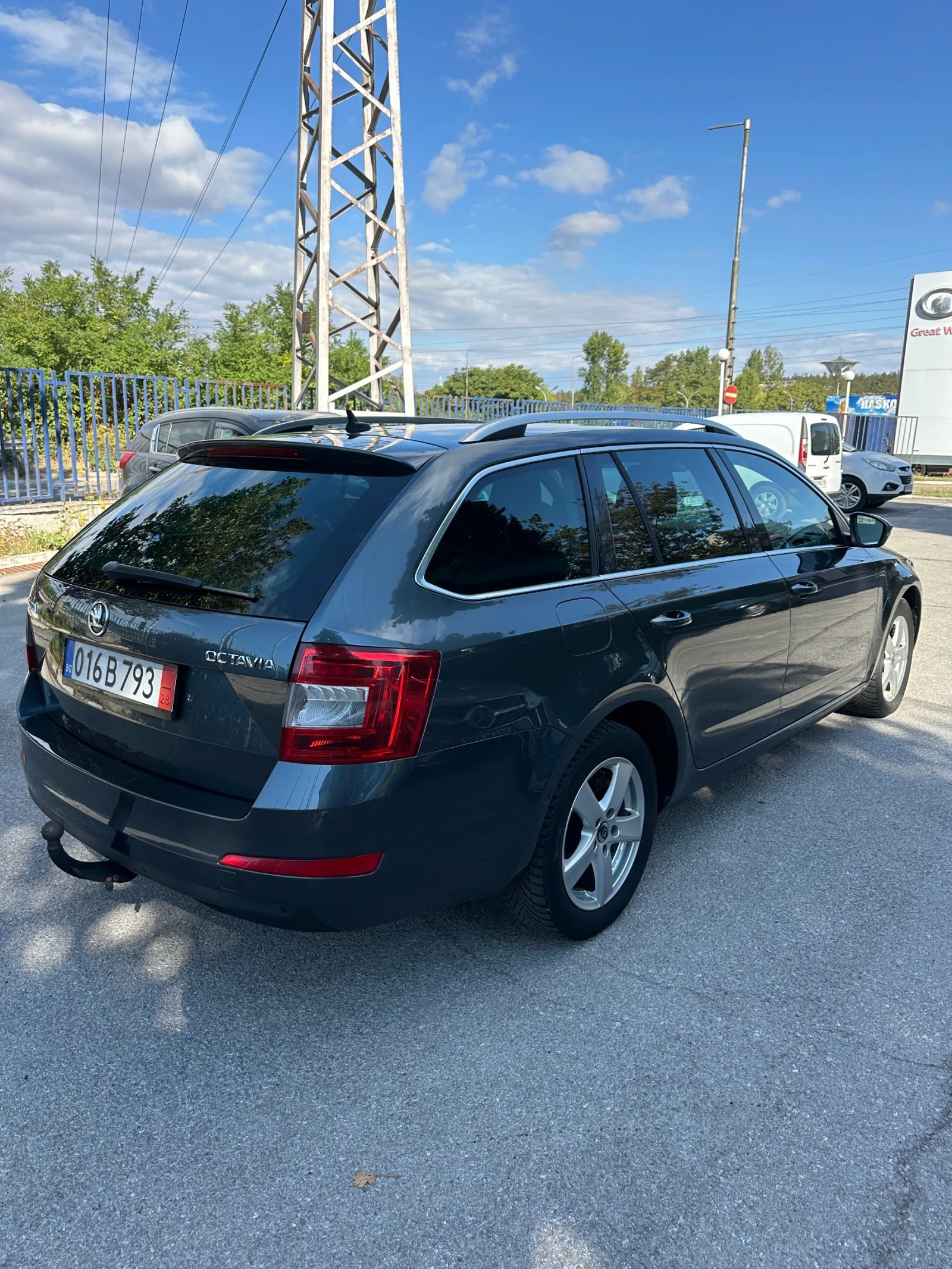 Skoda Octavia 1.6TDI* DSG* , снимка 6 - Автомобили и джипове - 56193935