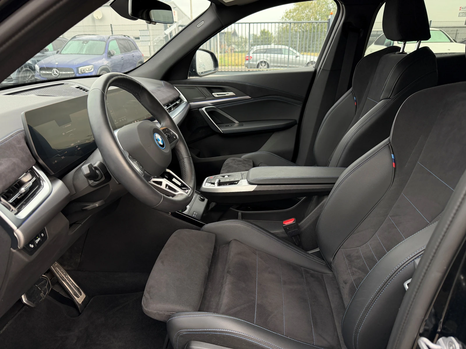 BMW iX2 eDrive20 LED Navi Leather | Mobile.bg � ����������� 7