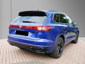 VW Touareg 3.0TDI* R-LINE* PANO* DISTR* HEAD-UP* LED* , снимка 3