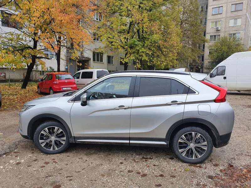 Mitsubishi Eclipse Cross, снимка 3 - Автомобили и джипове - 47639366