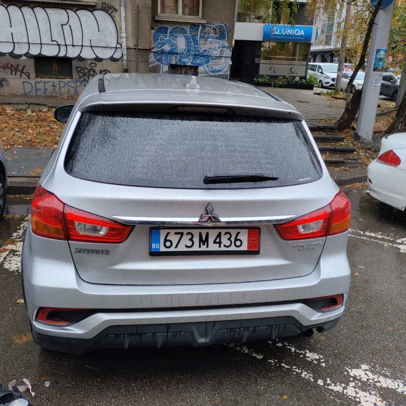 Mitsubishi Outlander Sport, снимка 2 - Автомобили и джипове - 49510828