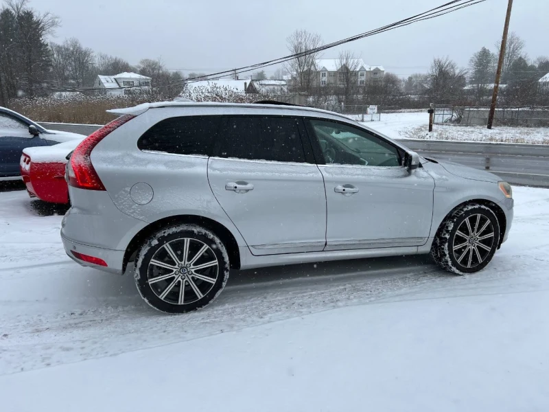 Volvo XC60, снимка 2 - Автомобили и джипове - 48717398