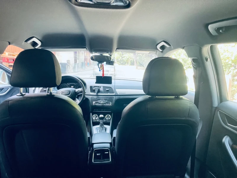 Audi Q3, снимка 2 - Автомобили и джипове - 52910639