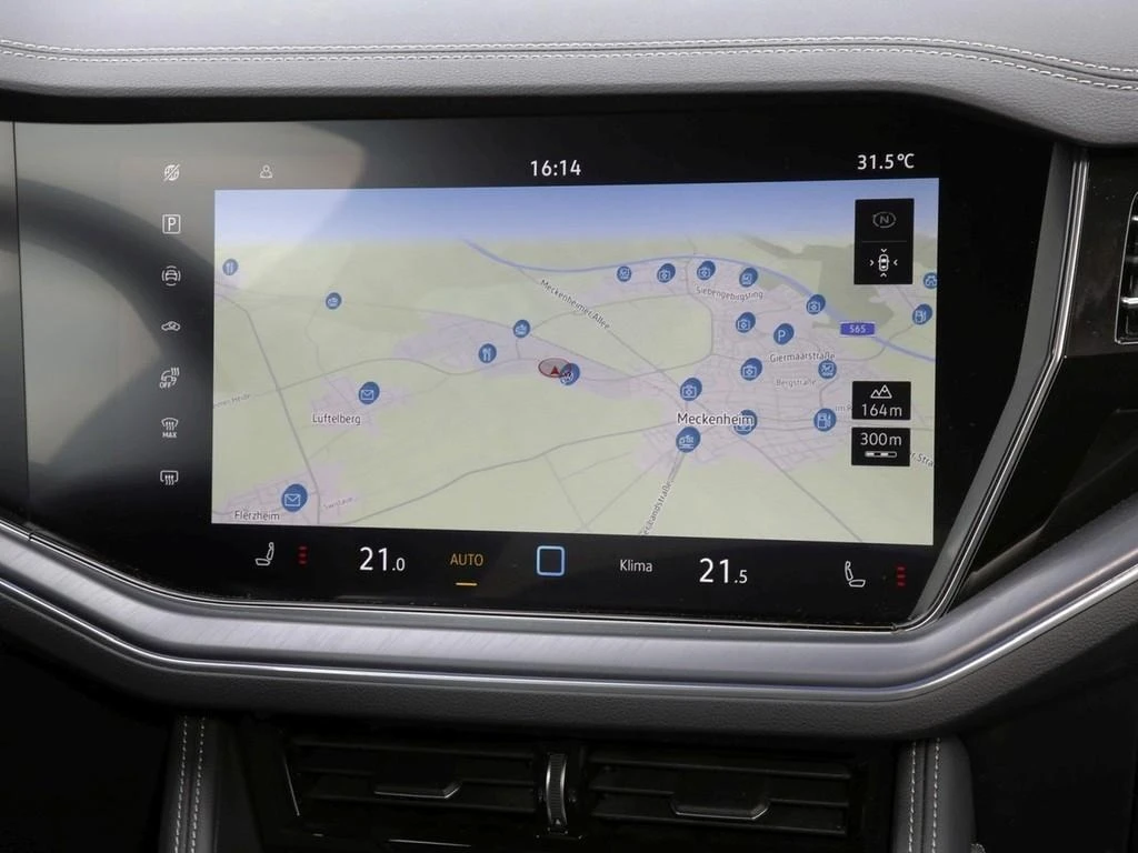 VW Touareg 3.0TDI* R-LINE* PANO* DISTR* HEAD-UP* LED*  - изображение 8