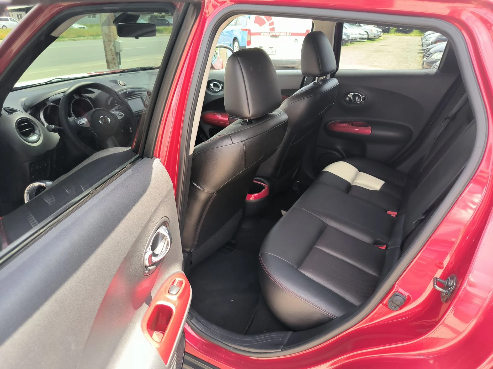 Nissan Juke 1.6DIG-T-Euro-5A-100.000km-Keyless, снимка 16 - Автомобили и джипове - 53822972
