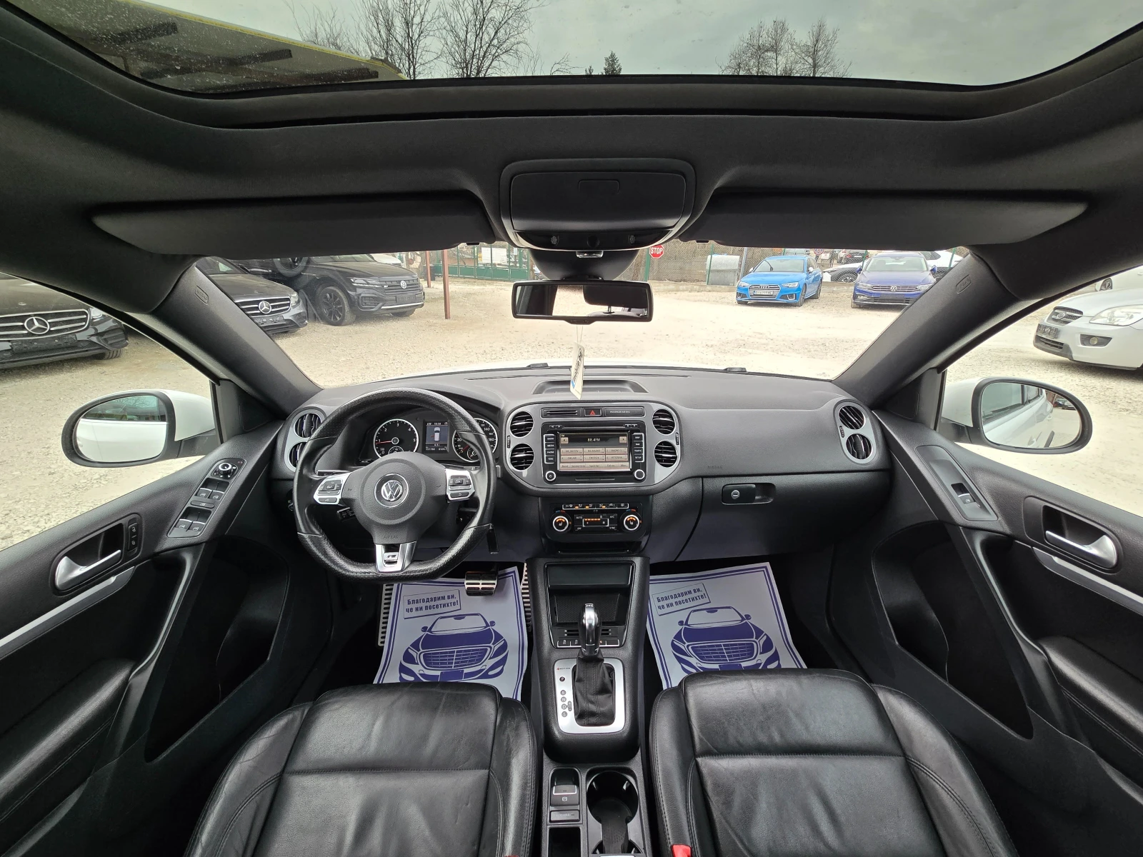 VW Tiguan 2.0TDI/177к.с/R-Line/150хил./4x4/FULL/Швейцария, снимка 13 - Автомобили и джипове - 53906686