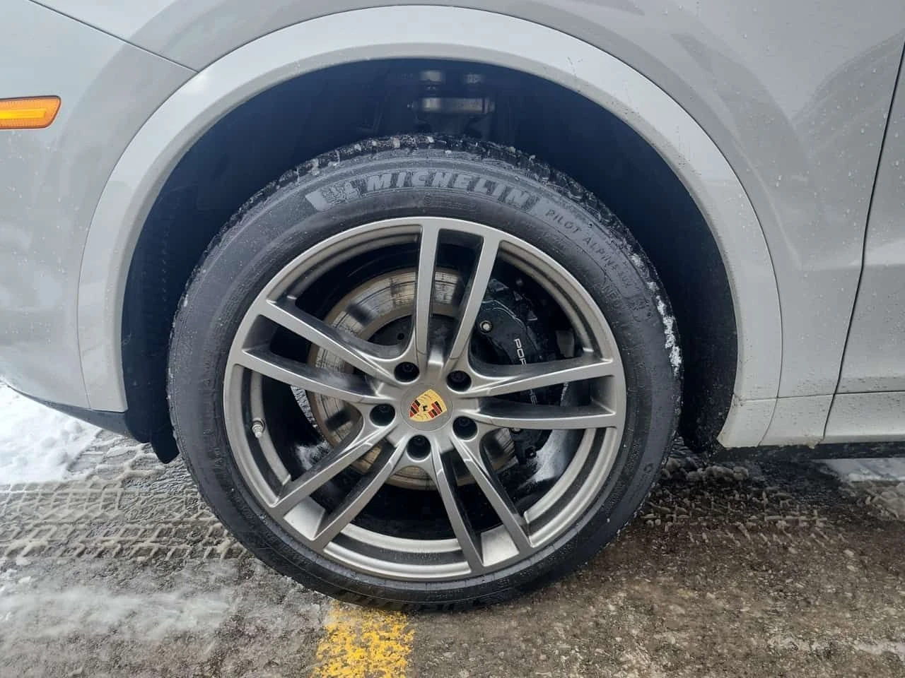 Porsche Cayenne S| HUD| 360| ОБДУХВАНЕ| CARFAX 20к км!, снимка 5 - Автомобили и джипове - 53972500