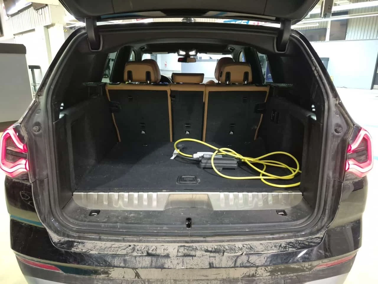 BMW X3 * XDRIVE30E * КАМЕРА* ПОДГРЕВ* , снимка 14 - Автомобили и джипове - 54067965