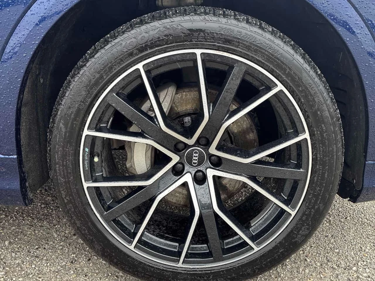 Audi Q8 Progressiv  CARFAX, снимка 7 - Автомобили и джипове - 54097411