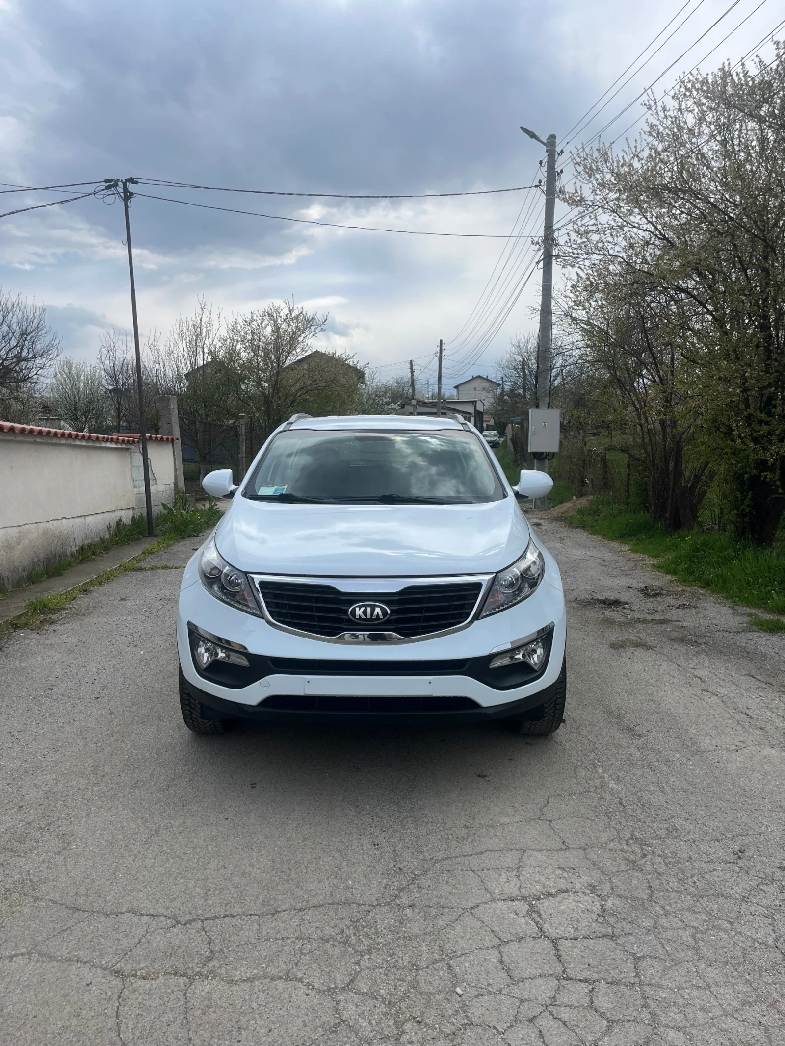 Kia Sportage, снимка 2 - Автомобили и джипове - 54255942
