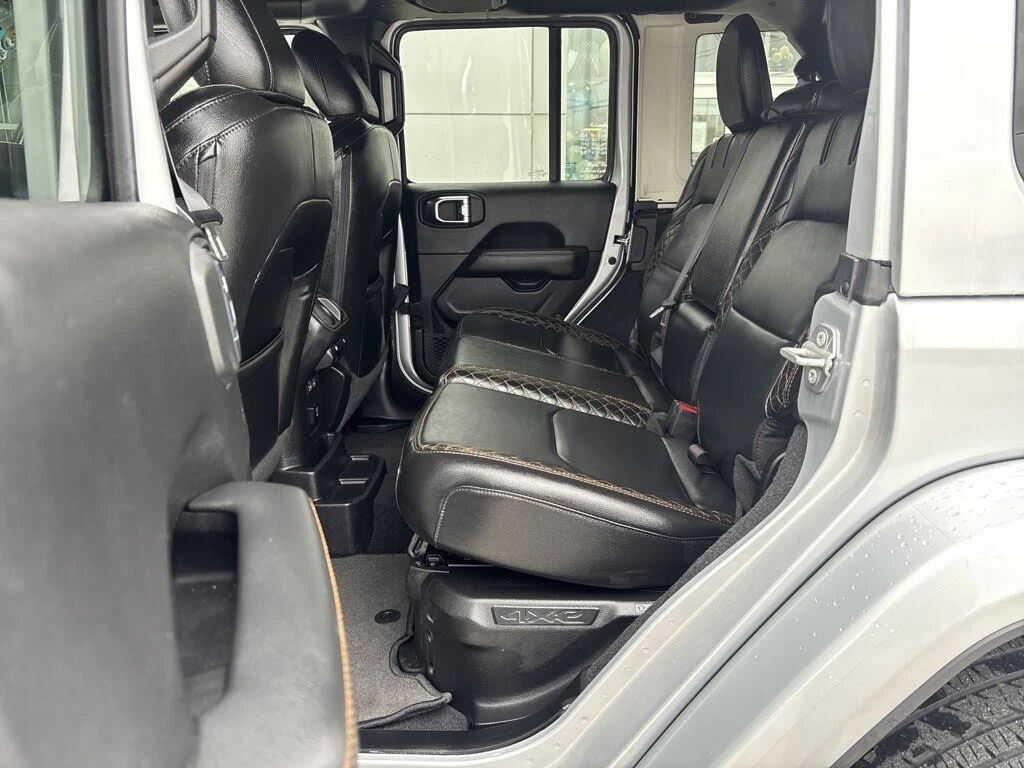 Jeep Wrangler 4xe High Altitude 4WD, снимка 17 - Автомобили и джипове - 54356616