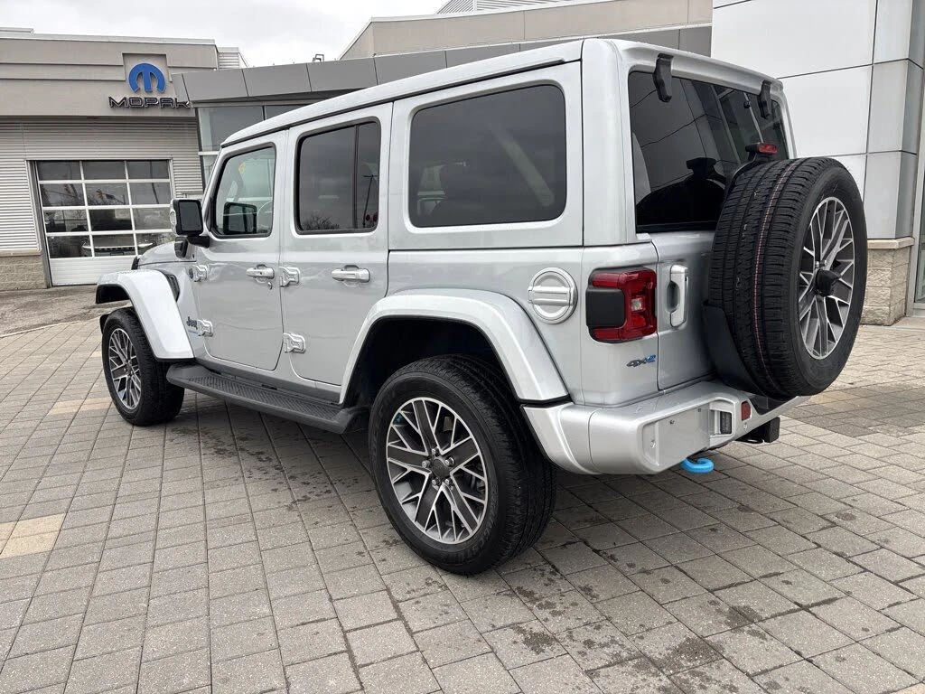 Jeep Wrangler 4xe High Altitude 4WD, снимка 8 - Автомобили и джипове - 54356616
