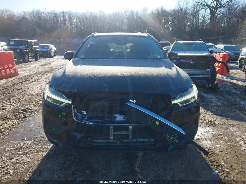 Volvo XC60 * T6 Momentum* , снимка 12 - Автомобили и джипове - 54516579