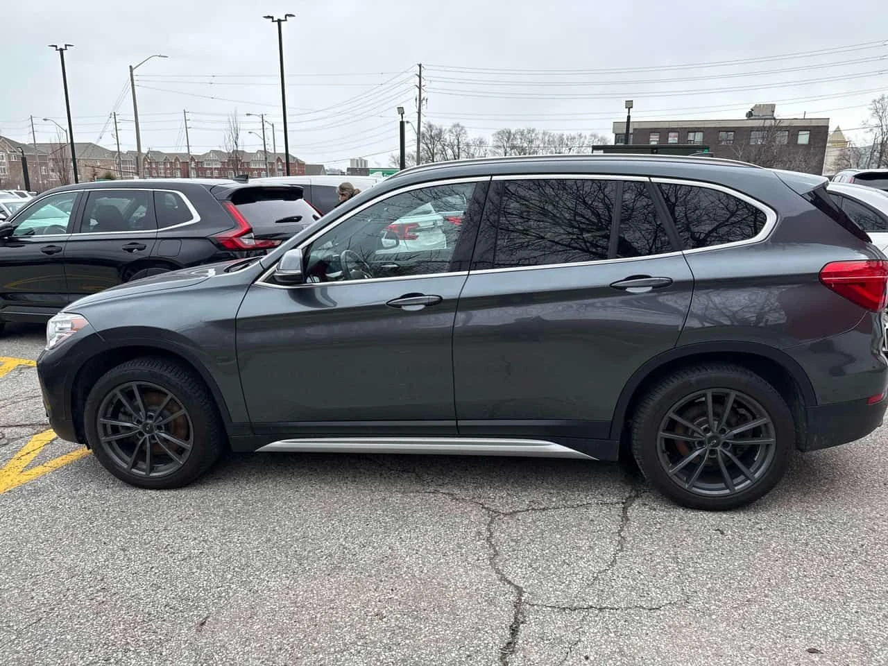 BMW X1 xDrive28i| ПОДГРЕВИ| ПАНО| ОТ ПРЕДСТАВИТЕЛСТВО, снимка 3 - Автомобили и джипове - 54545888