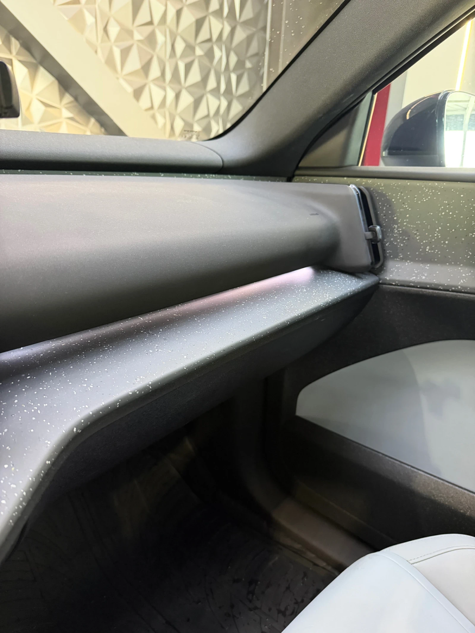 Volvo EX30 69 kw  * 4X4 * ГАРАНЦИЯ * ПАНОРАМА * , снимка 9 - Автомобили и джипове - 54968281