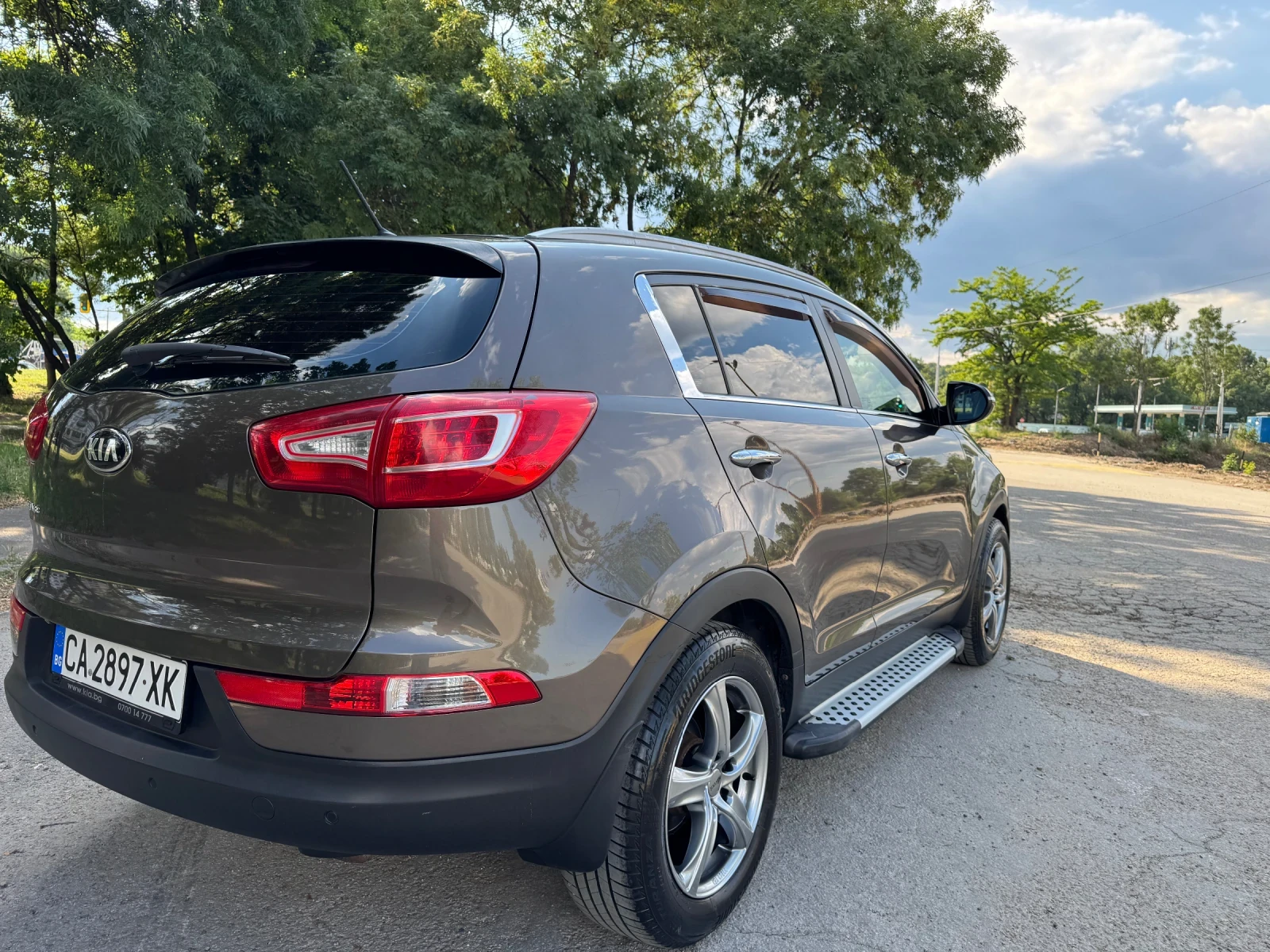 Kia Sportage, снимка 7 - Автомобили и джипове - 55094530