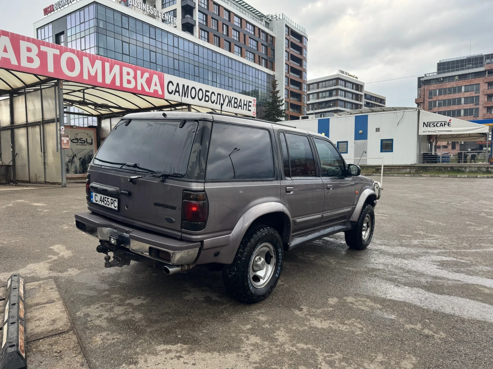 Ford Explorer 4.0 V6  , снимка 4 - Автомобили и джипове - 55828449