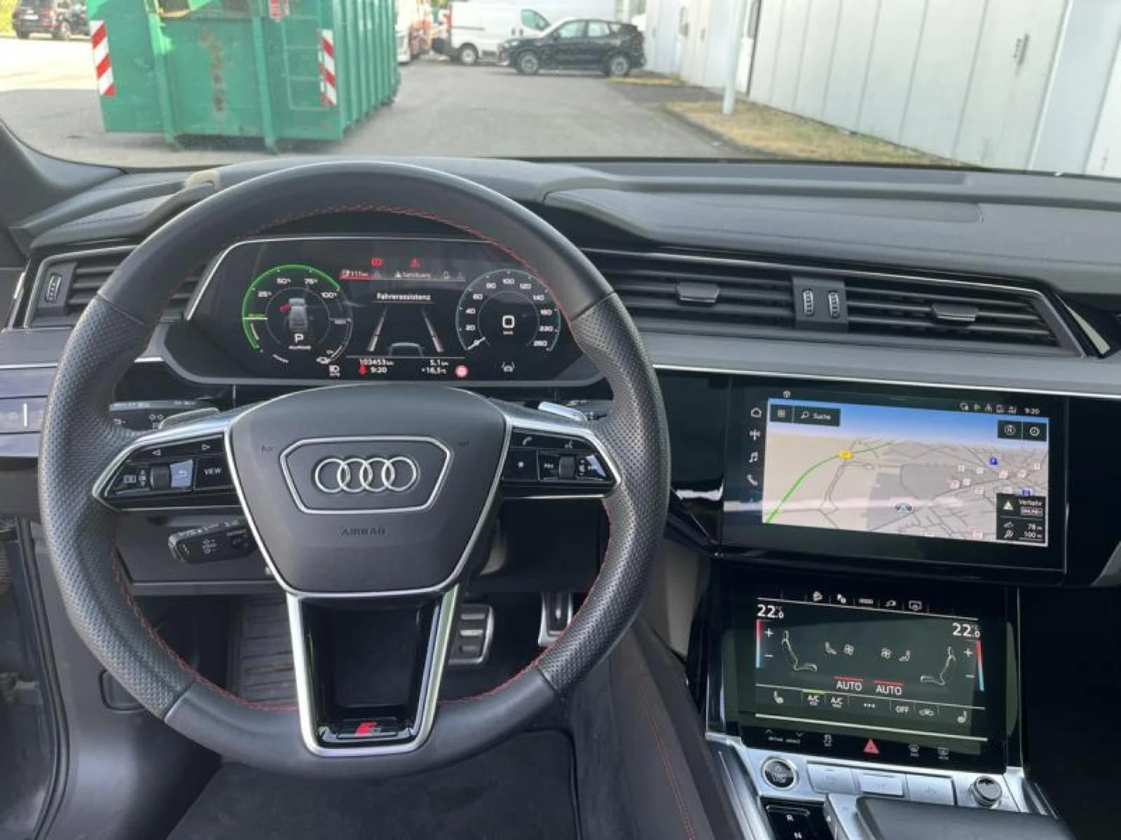Audi Q8 E-tron Sportback 55 S Line 3D Camera Pano Bang&Olu, снимка 8 - Автомобили и джипове - 55940239