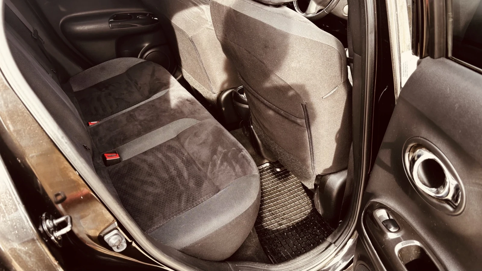 Nissan Juke, снимка 4 - Автомобили и джипове - 56447059