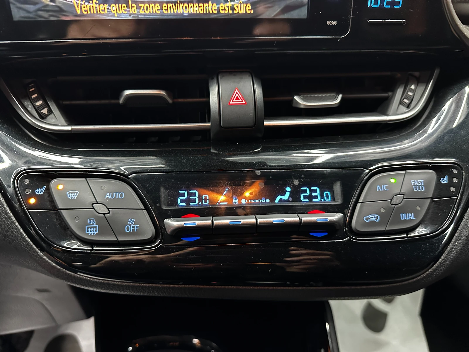 Toyota C-HR 1.8 Hybrid Distinctive/������� | Mobile.bg � ����������� 14