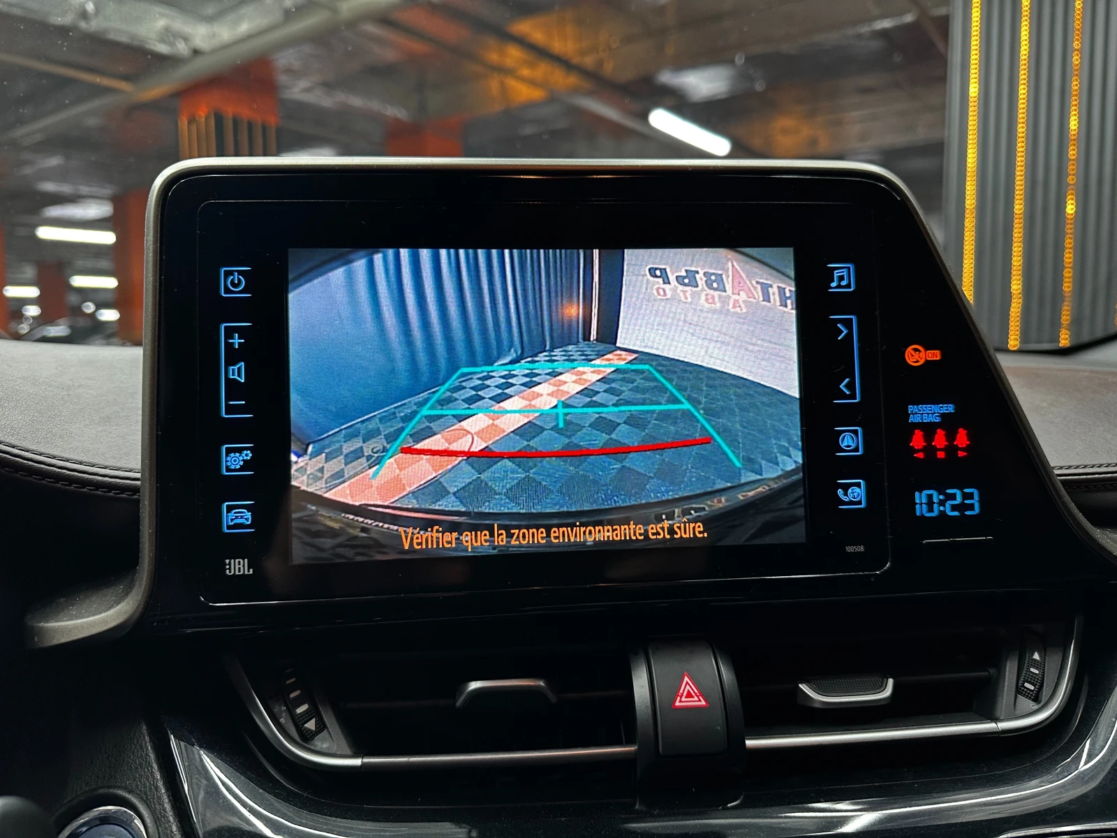 Toyota C-HR 1.8 Hybrid Distinctive/������� | Mobile.bg � ����������� 13