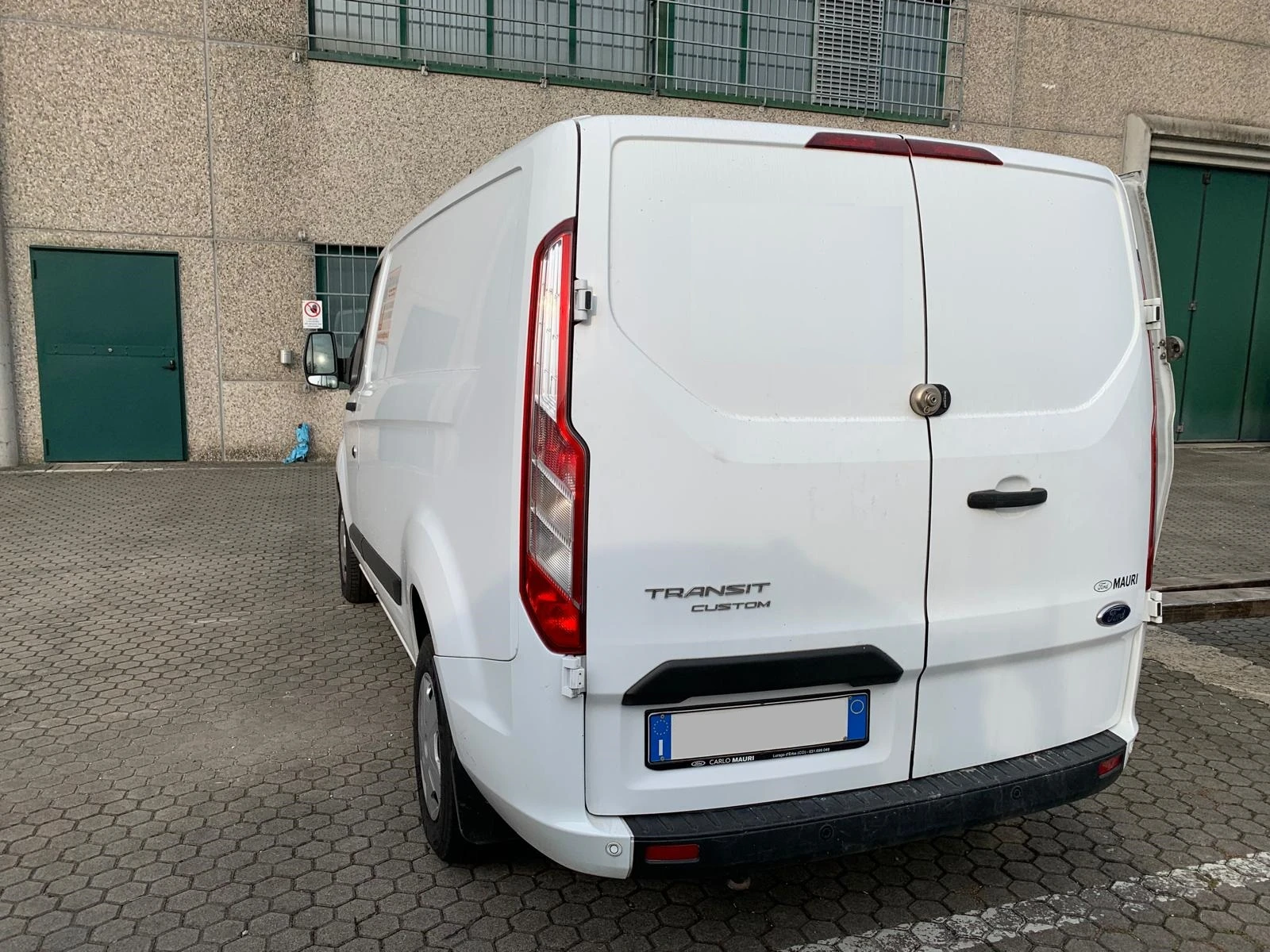 Ford Transit Custom 2.0TDCI - изображение 3