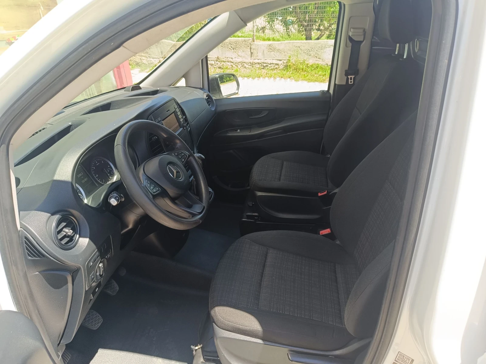 Mercedes-Benz Vito 110cdi LANG 126000км EURO 6, снимка 8 - Бусове и автобуси - 54719810