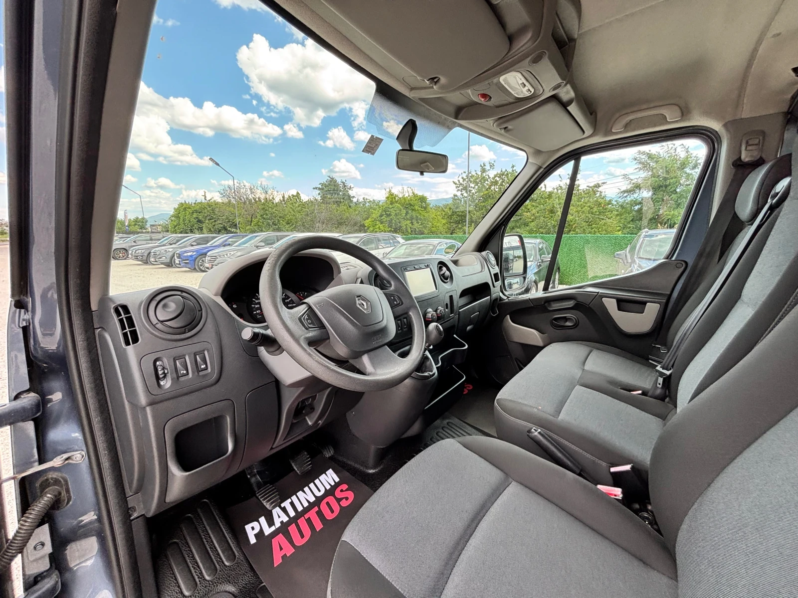 Renault Master 2.3DCI/9 МЕСТЕН/ПАРКТРОНИК/АВТОПИЛОТ/ЕВРО 6 , снимка 8 - Бусове и автобуси - 55256573